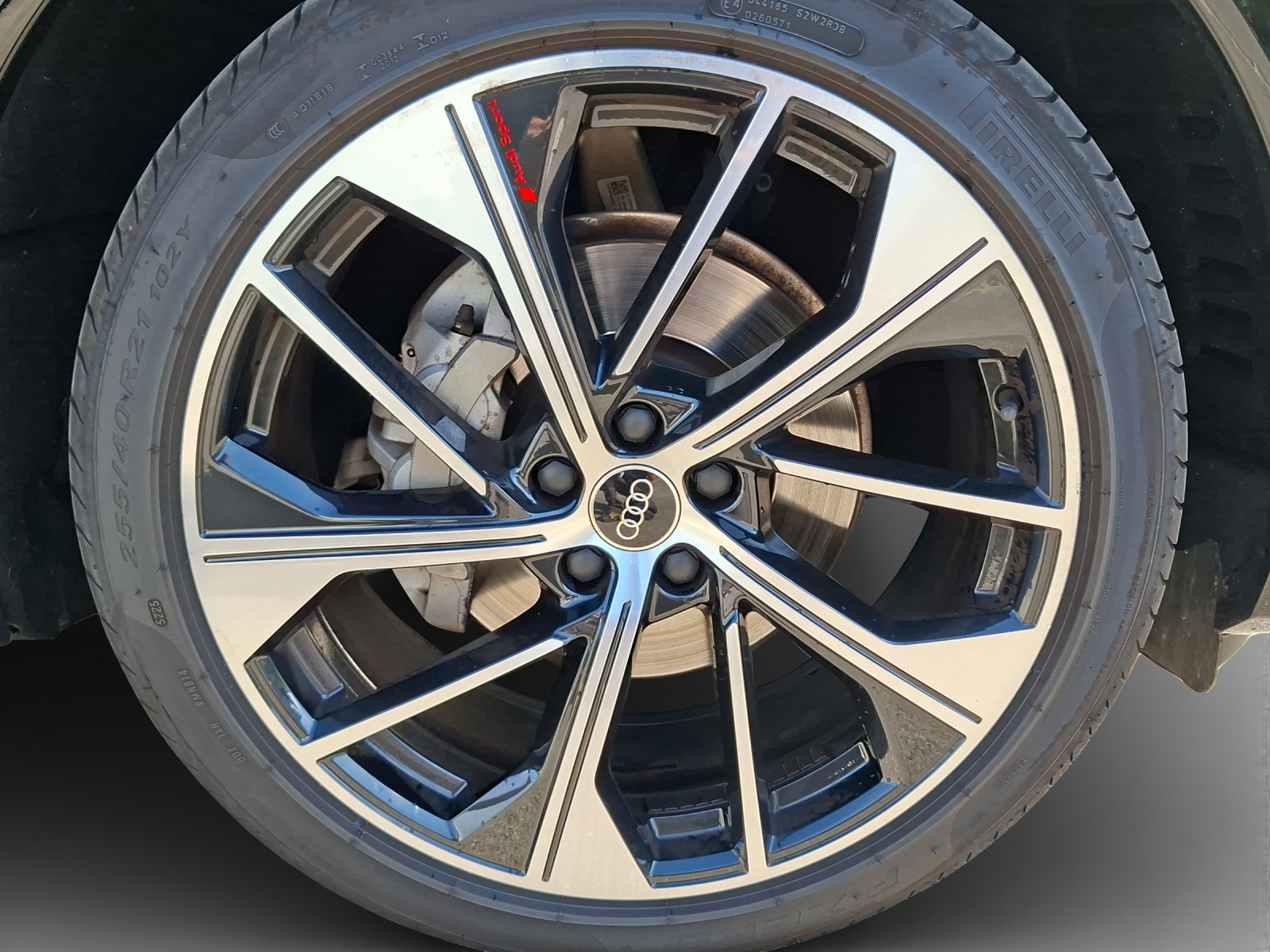 AUDI Q5 Sportback 45 TFSI S line quattro S-tronic-image-13
