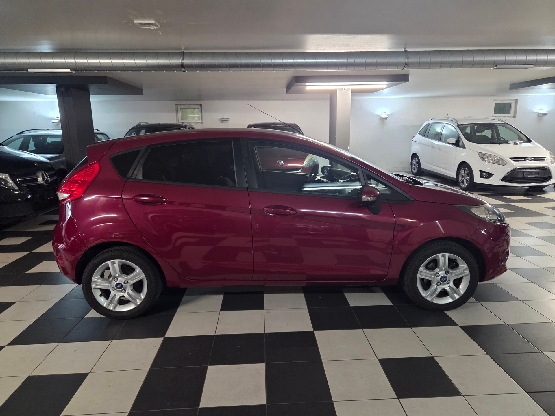 FORD Fiesta 1.25 16V Ambiente-image-5