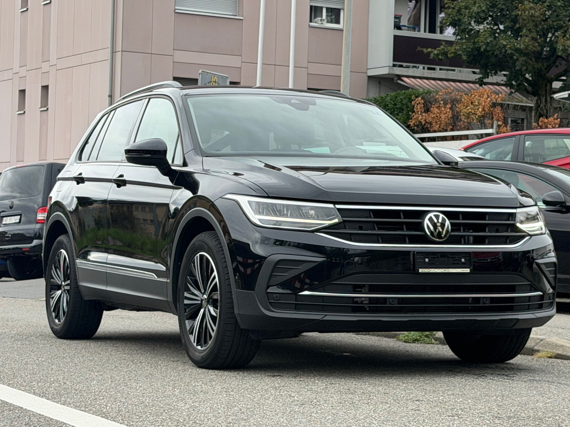 VW Tiguan 1.5TSI Evo Life DSG-showroom-element-2