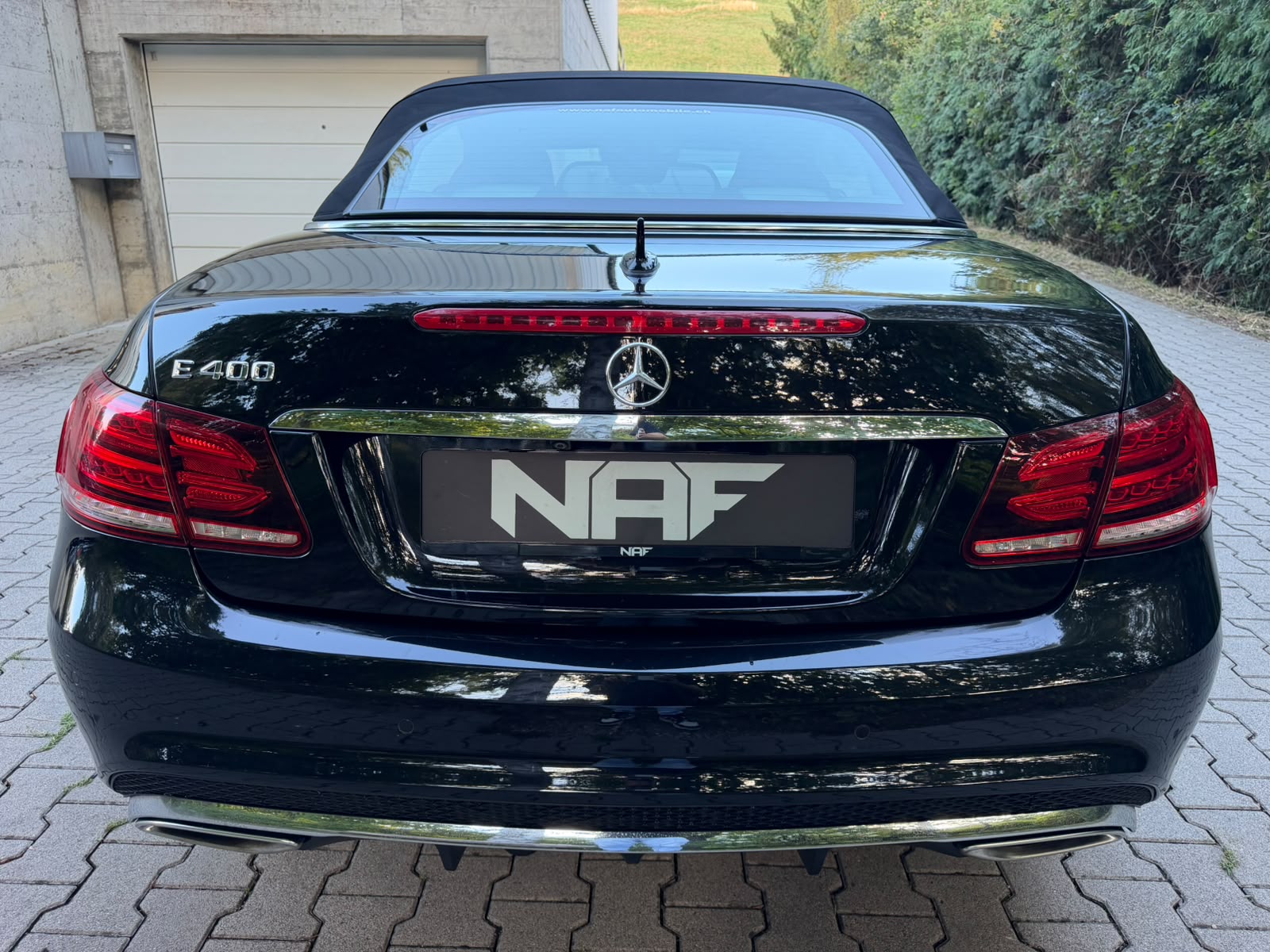 MERCEDES-BENZ E 400 AMG Line 7G-Tronic-image-4