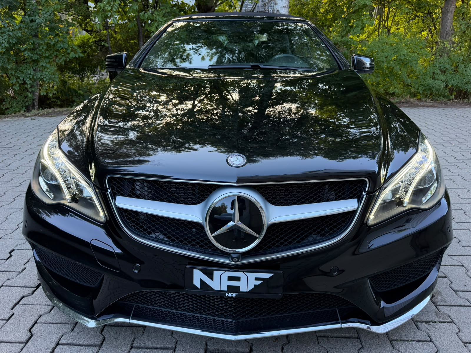 MERCEDES-BENZ E 400 AMG Line 7G-Tronic-image-9