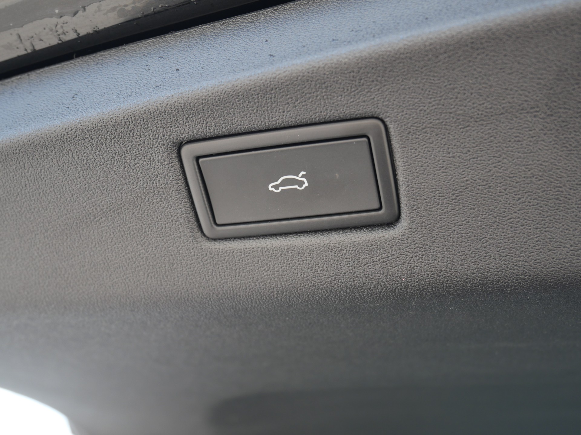 VW ID.7 GTX 86kWh GTX United 4 Motion *CH-Auto, Wärmepumpe, AHK*-image-10