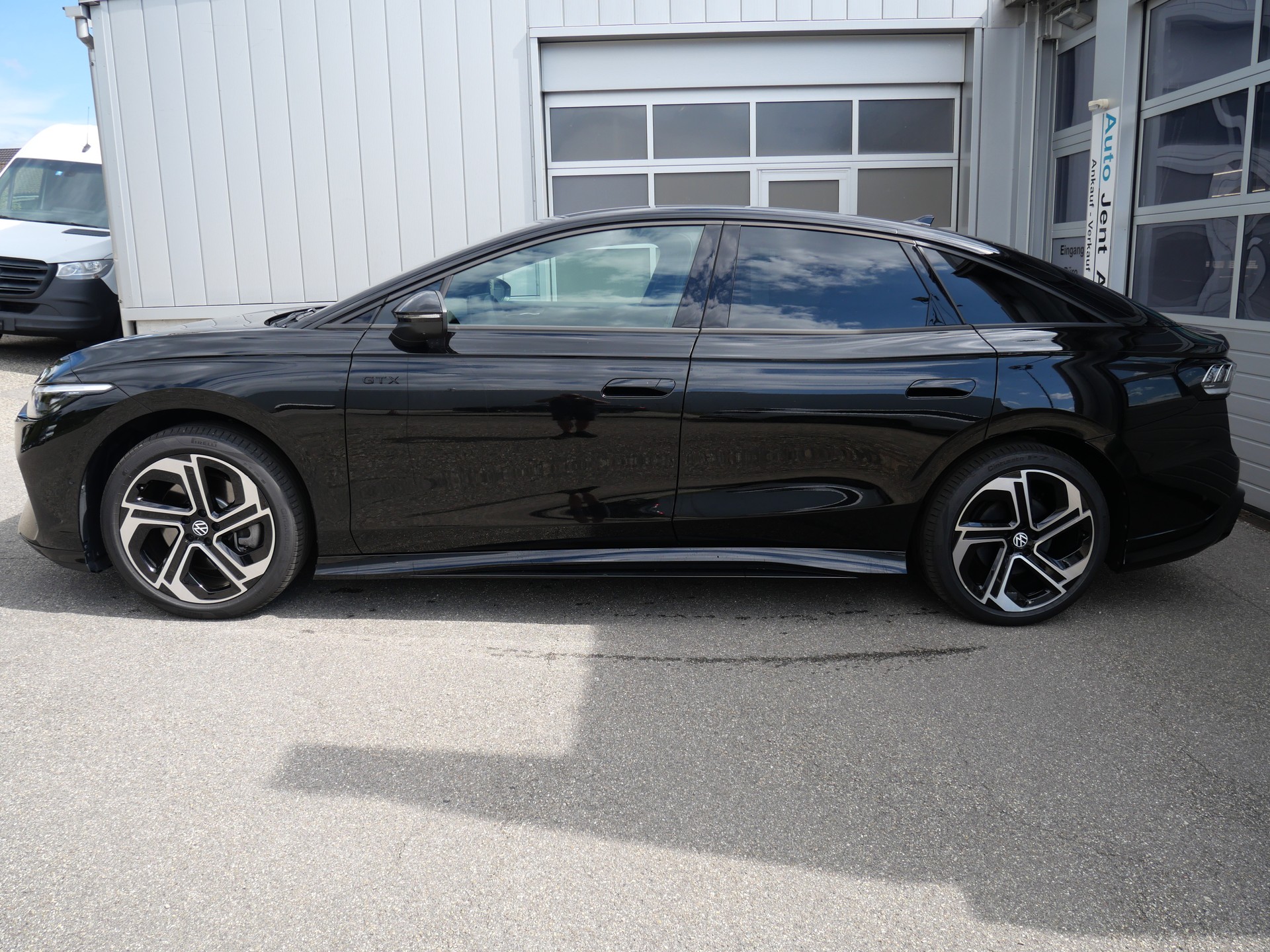 VW ID.7 GTX 86kWh GTX United 4 Motion *CH-Auto, Wärmepumpe, AHK*-image-2