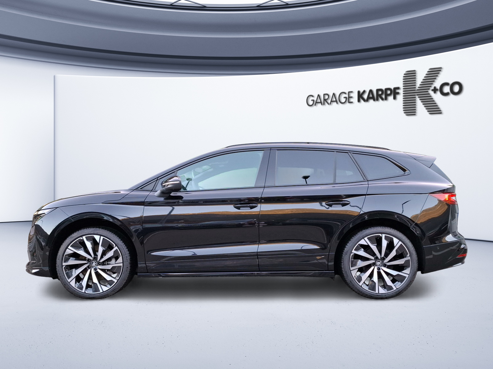 SKODA Enyaq 85x Sportline 4x4-image-1