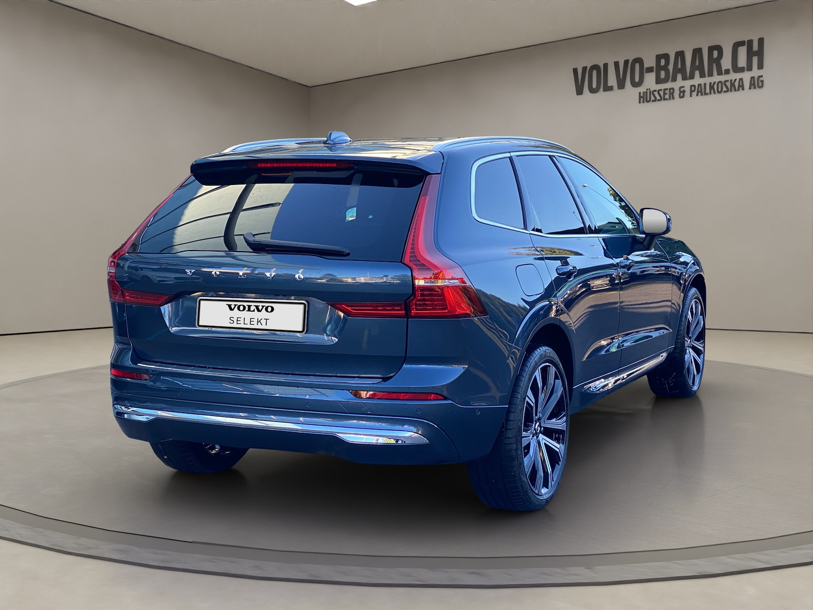 VOLVO XC60 2.0 T6 TE Ultimate Bright eAWD-image-4