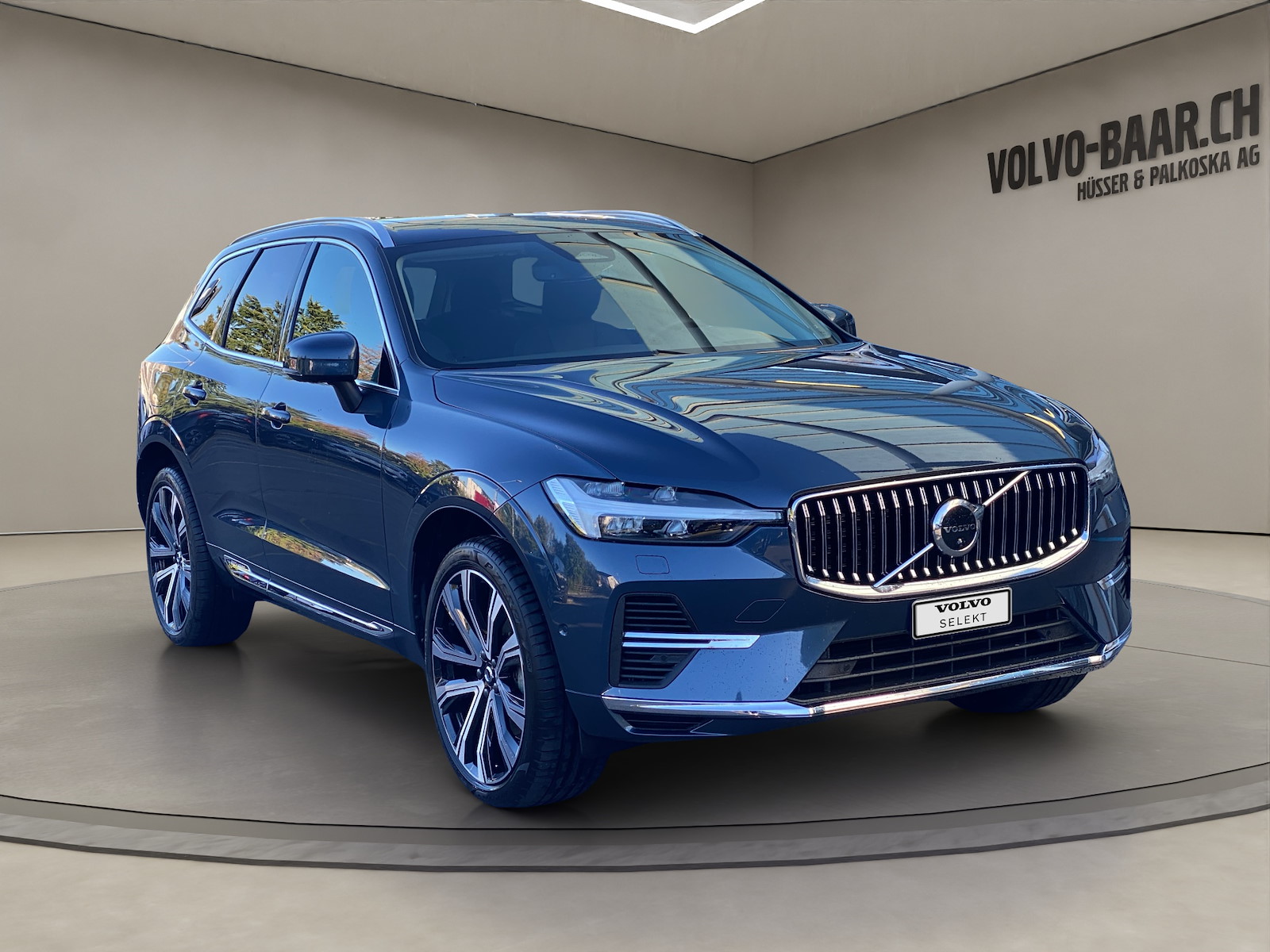 VOLVO XC60 2.0 T6 TE Ultimate Bright eAWD-image-6