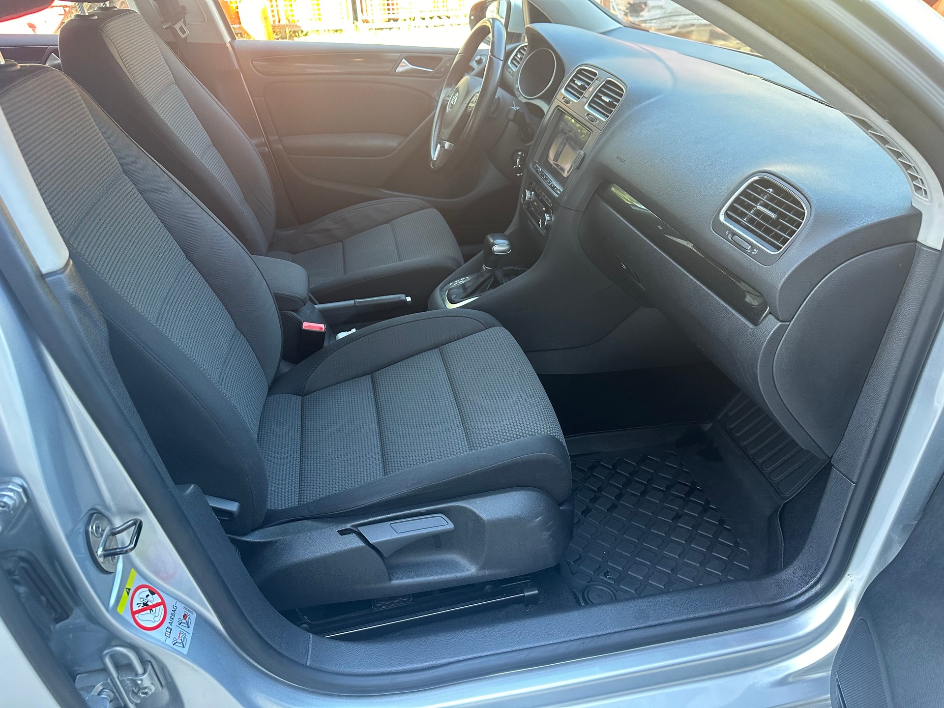 VW Golf 1.4 TSI Comfortline DSG-image-8