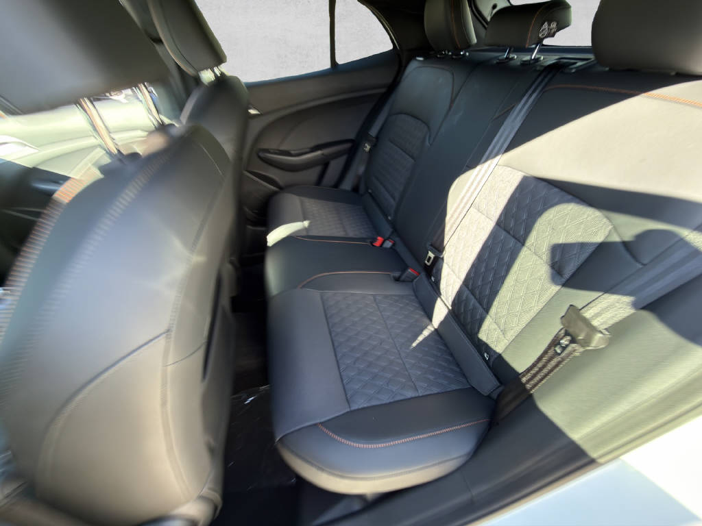 MG MG3 1.5 Hybrid Luxury-image-6