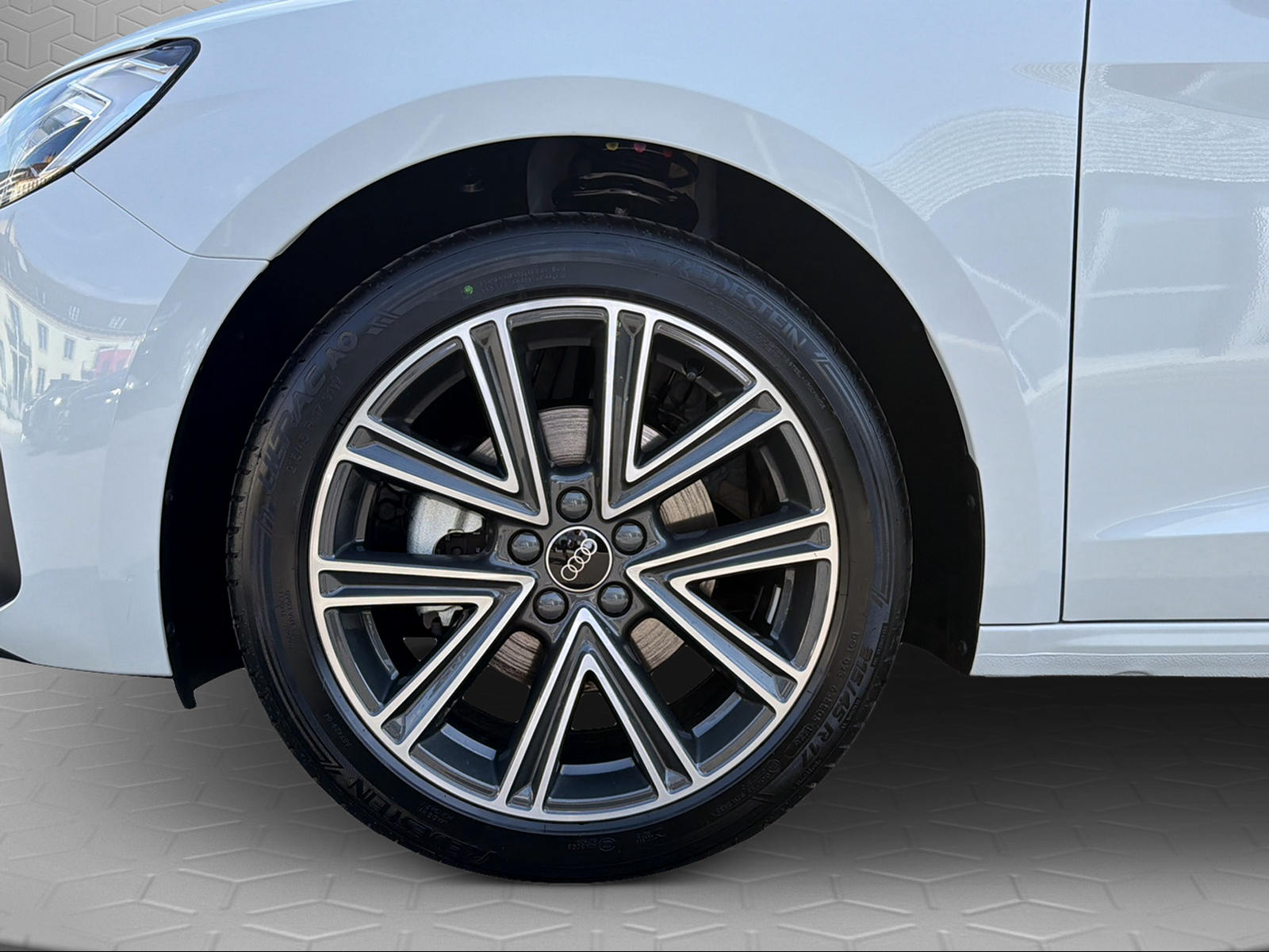 AUDI A1 Sportback 30 TFSI-image-5