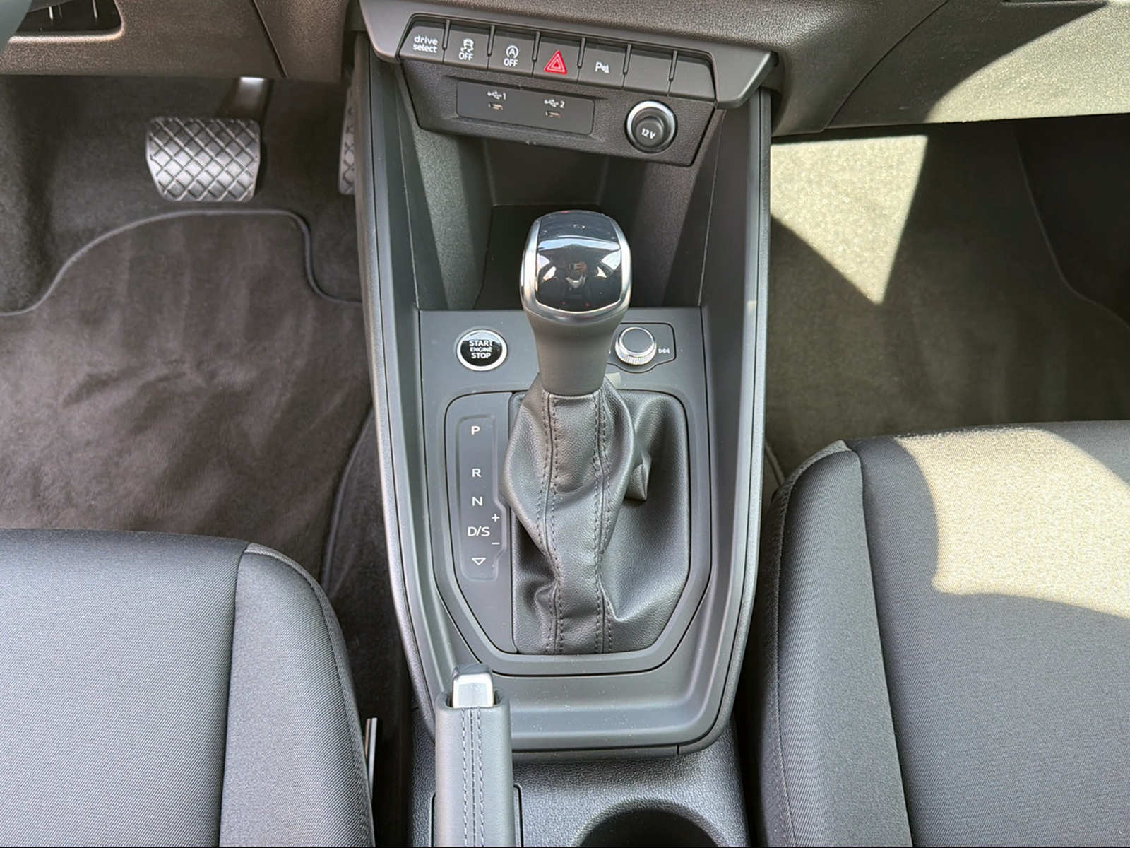 AUDI A1 Sportback 30 TFSI-image-11