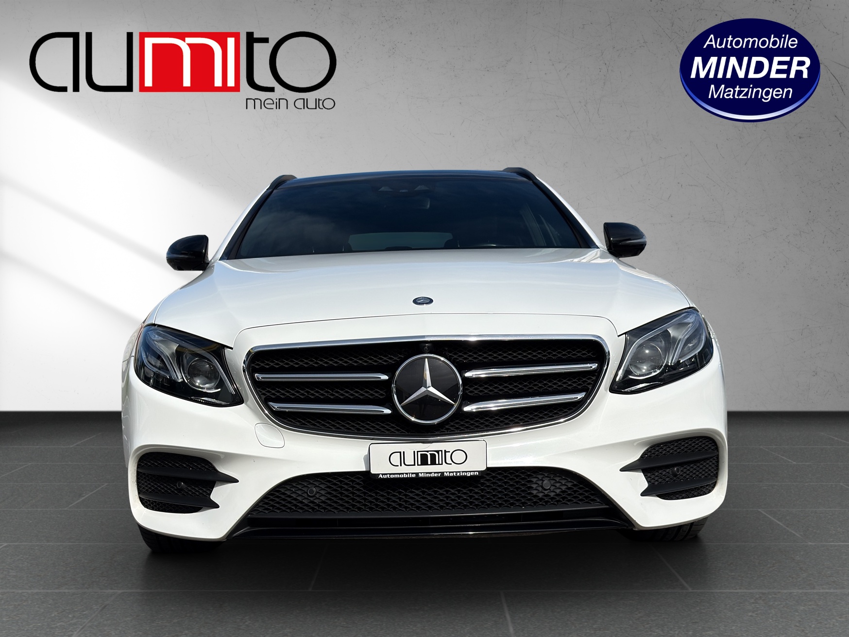 MERCEDES-BENZ E 400 AMG Line 4 Matic 9G-Tronic-image-14