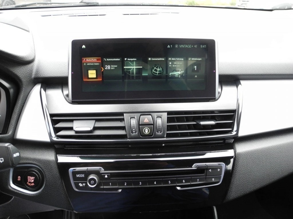 BMW 220d xDrive Gran Tourer Steptronic **GR-Navi ** Head UP Display ** Gratis Servicepaket ** Ab MFK **-image-6