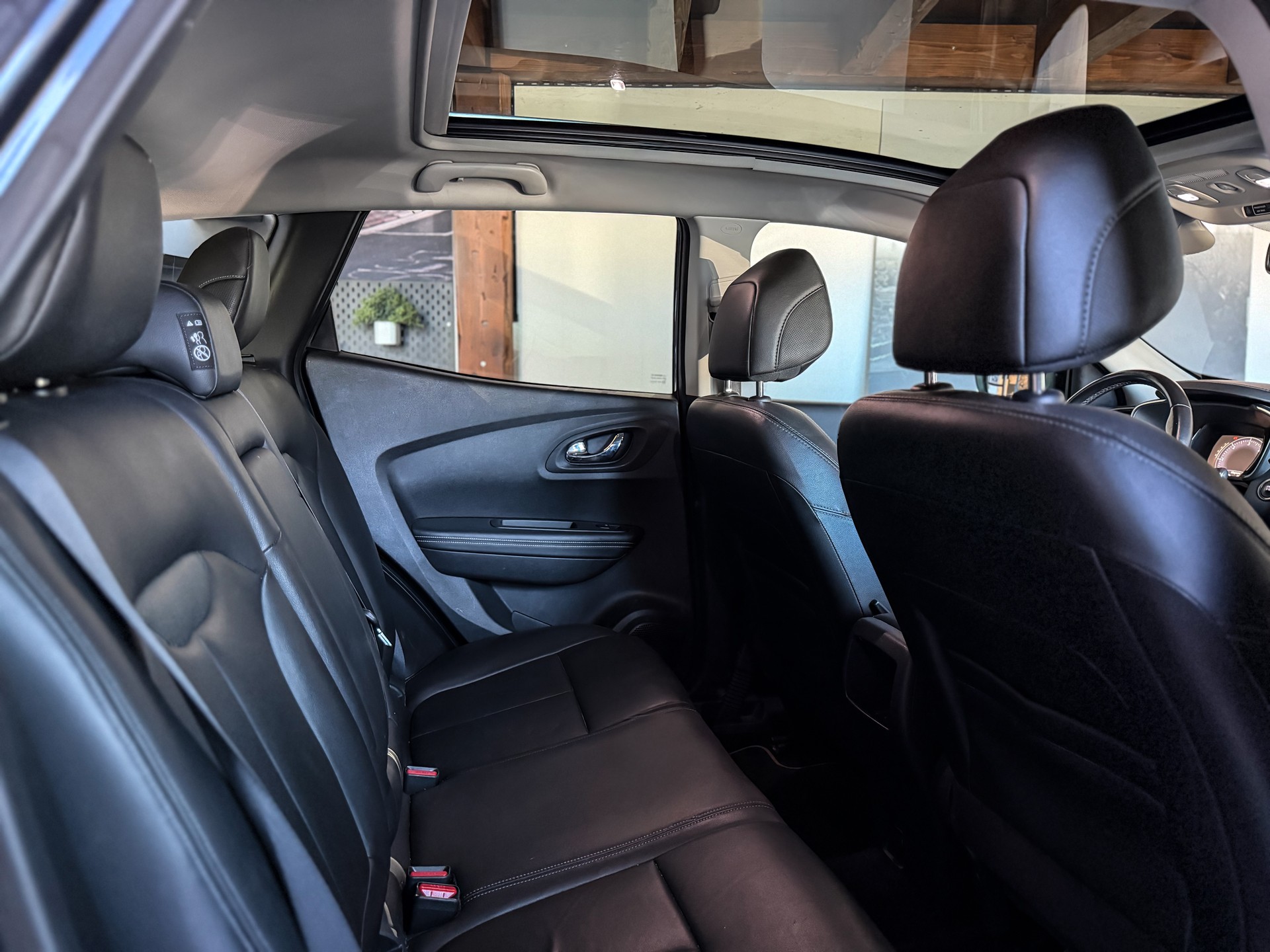 RENAULT Kadjar 1.5 dCi Life EDC-image-12