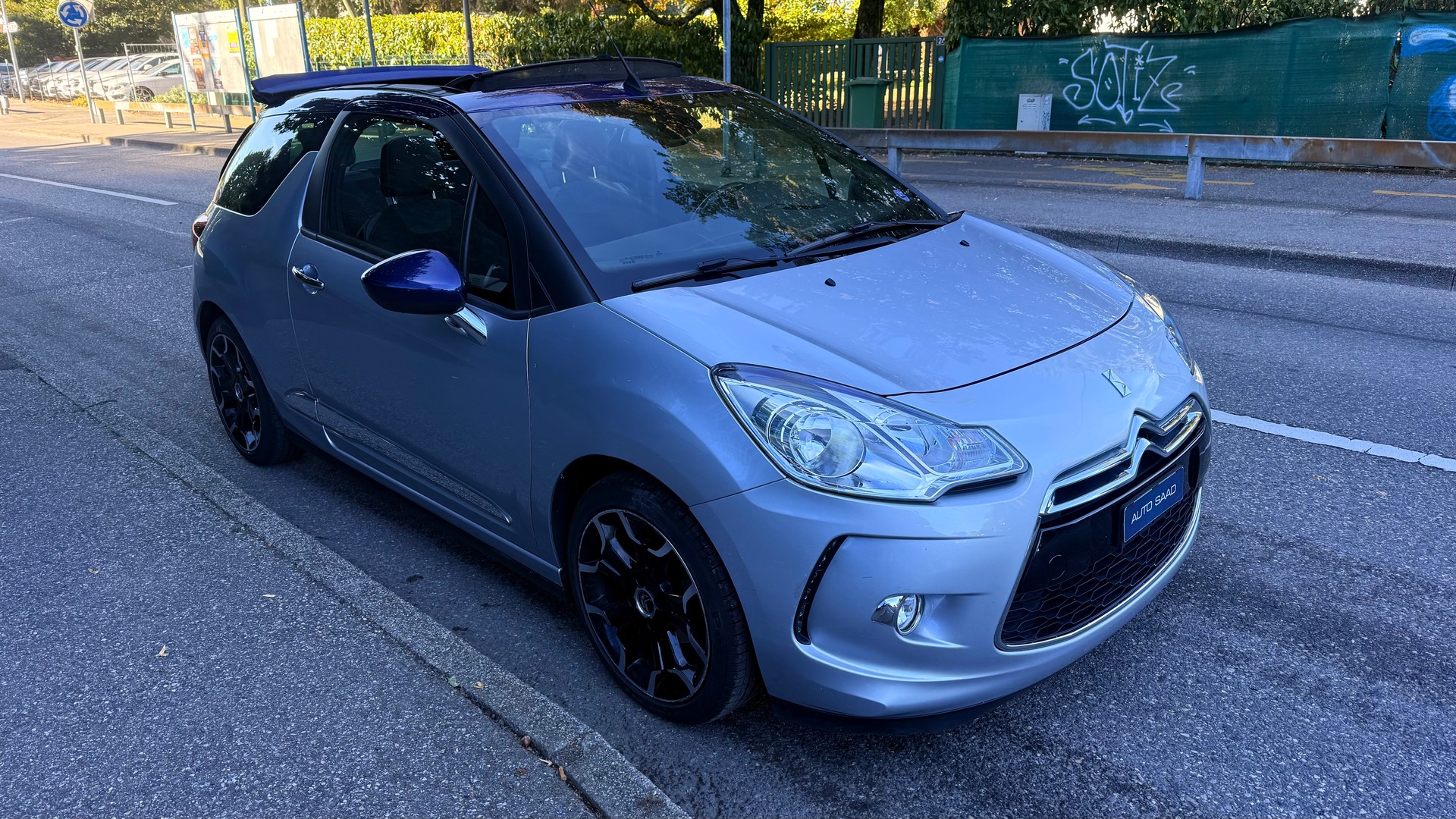 DS AUTOMOBILES DS3 Cabrio 1.2 VTi Chic-image-2