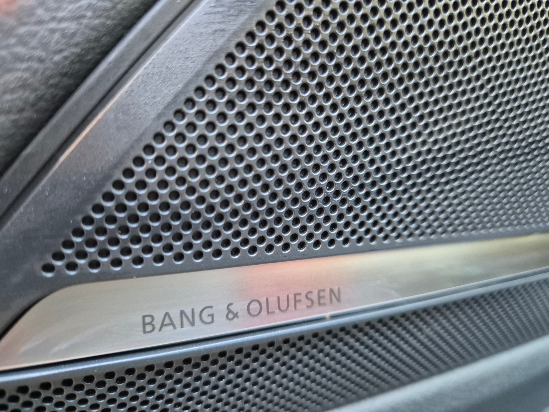 AUDI S6 Avant 3.0 TDI quattro tiptronic-image-16
