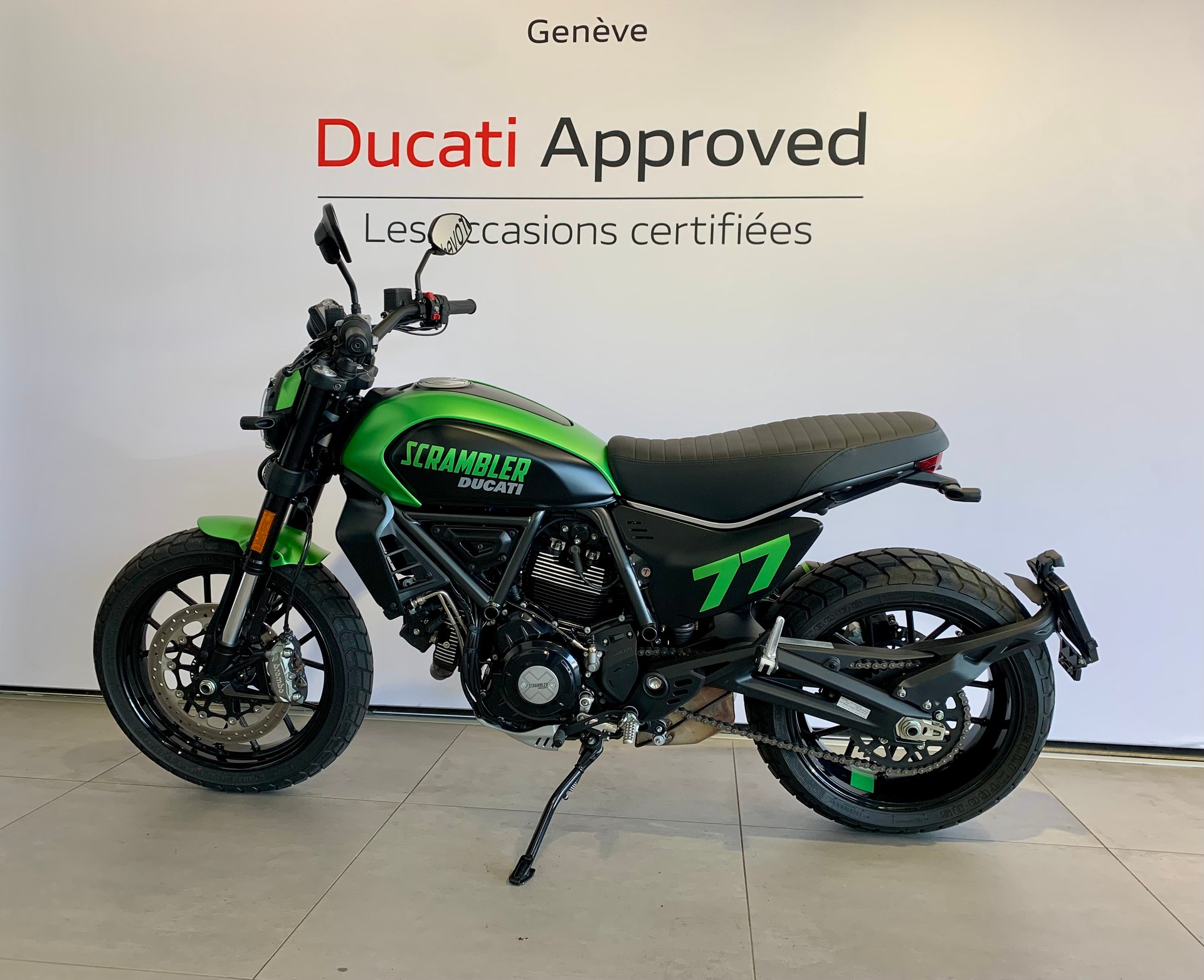 DUCATI Scrambler 803 Full Throttle-showroom-element-1