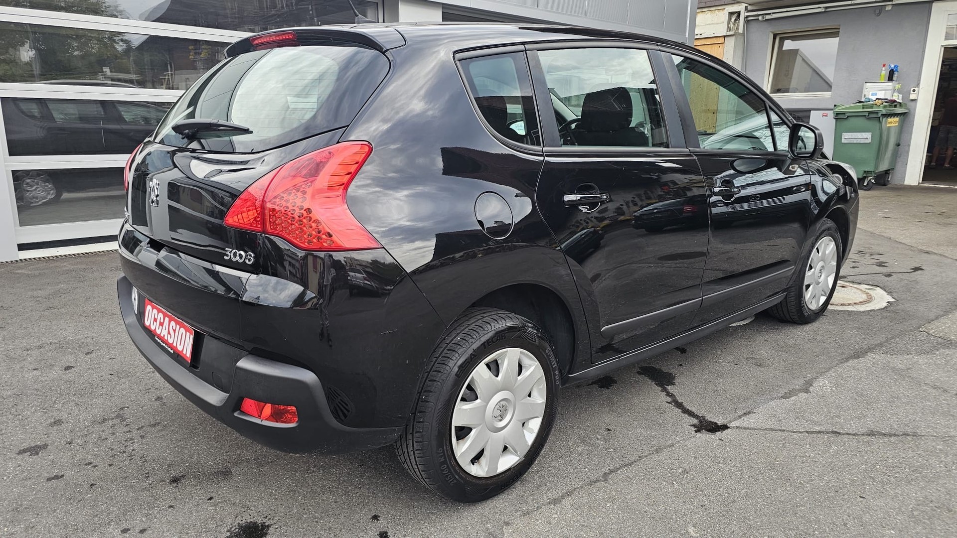 PEUGEOT 3008 1.6 16V VTI Trendy Clim-image-5