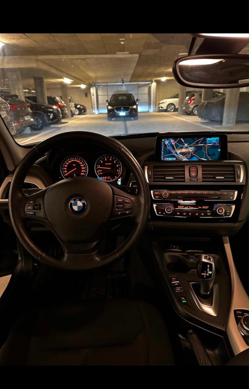 BMW 118i-image-2