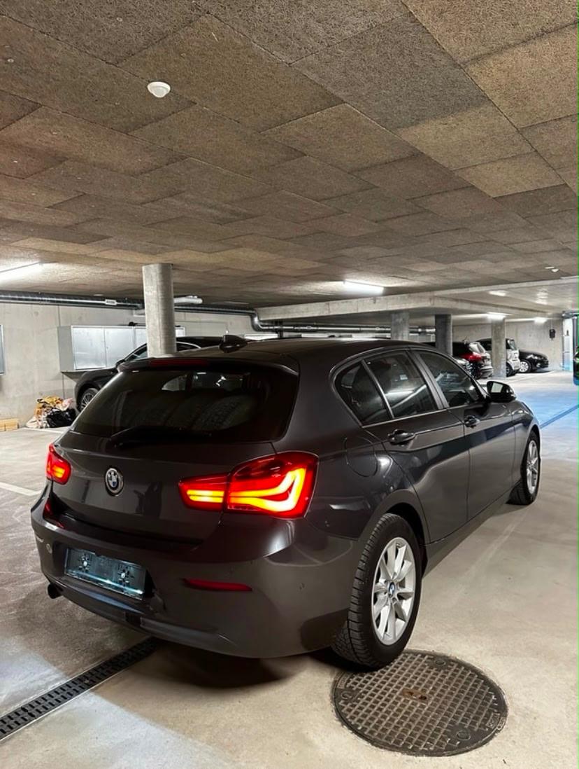BMW 118i-image-4