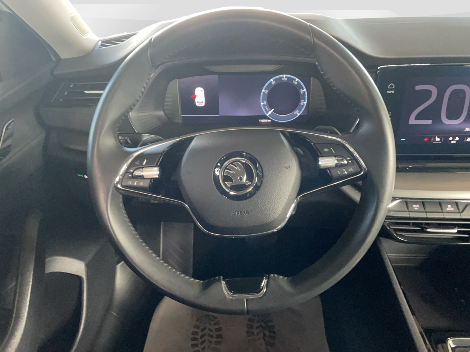 SKODA Octavia Combi 2.0 TDI 150 Ambition DSG-image-10