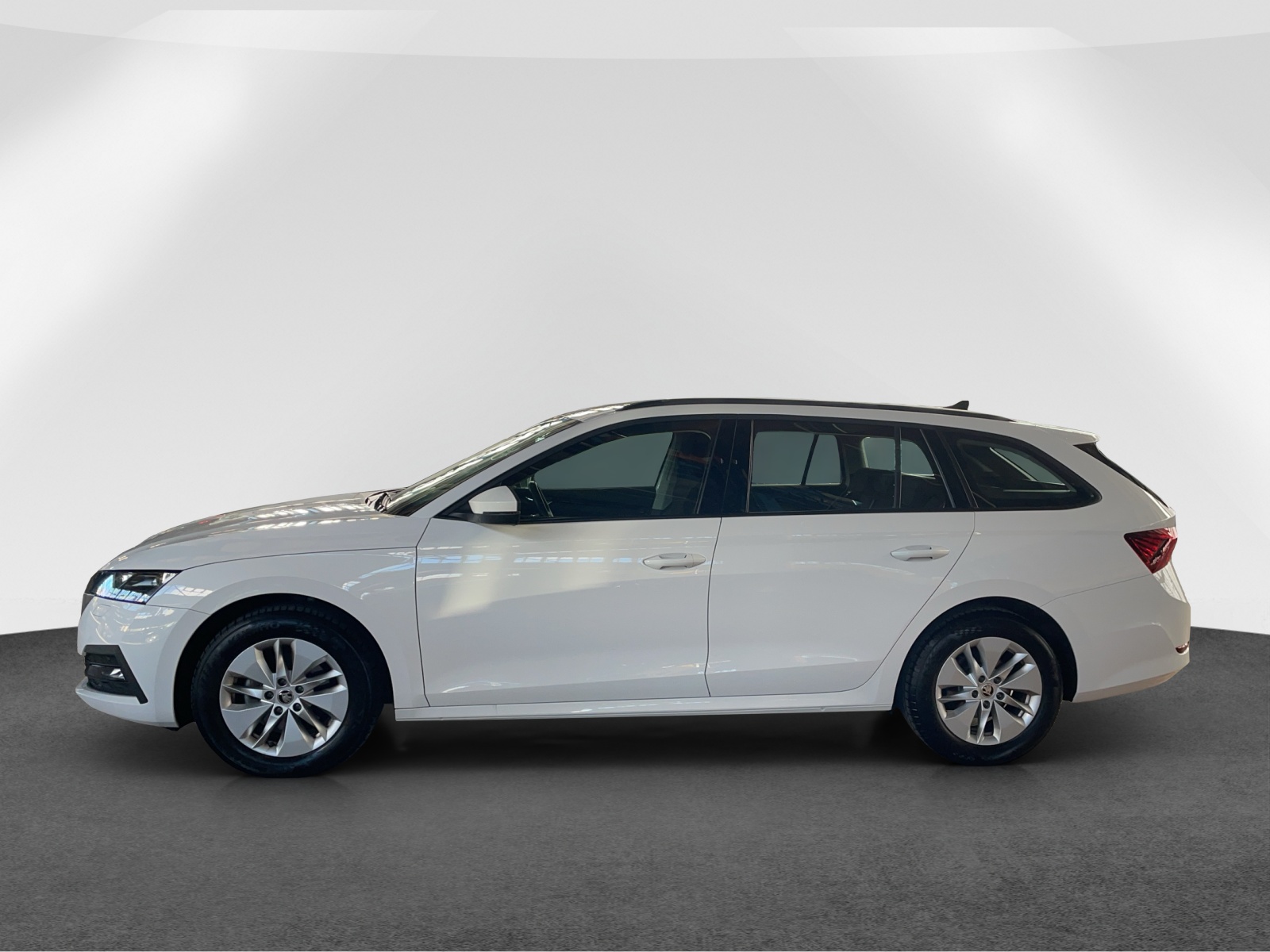 SKODA Octavia Combi 2.0 TDI 150 Ambition DSG-showroom-element-3