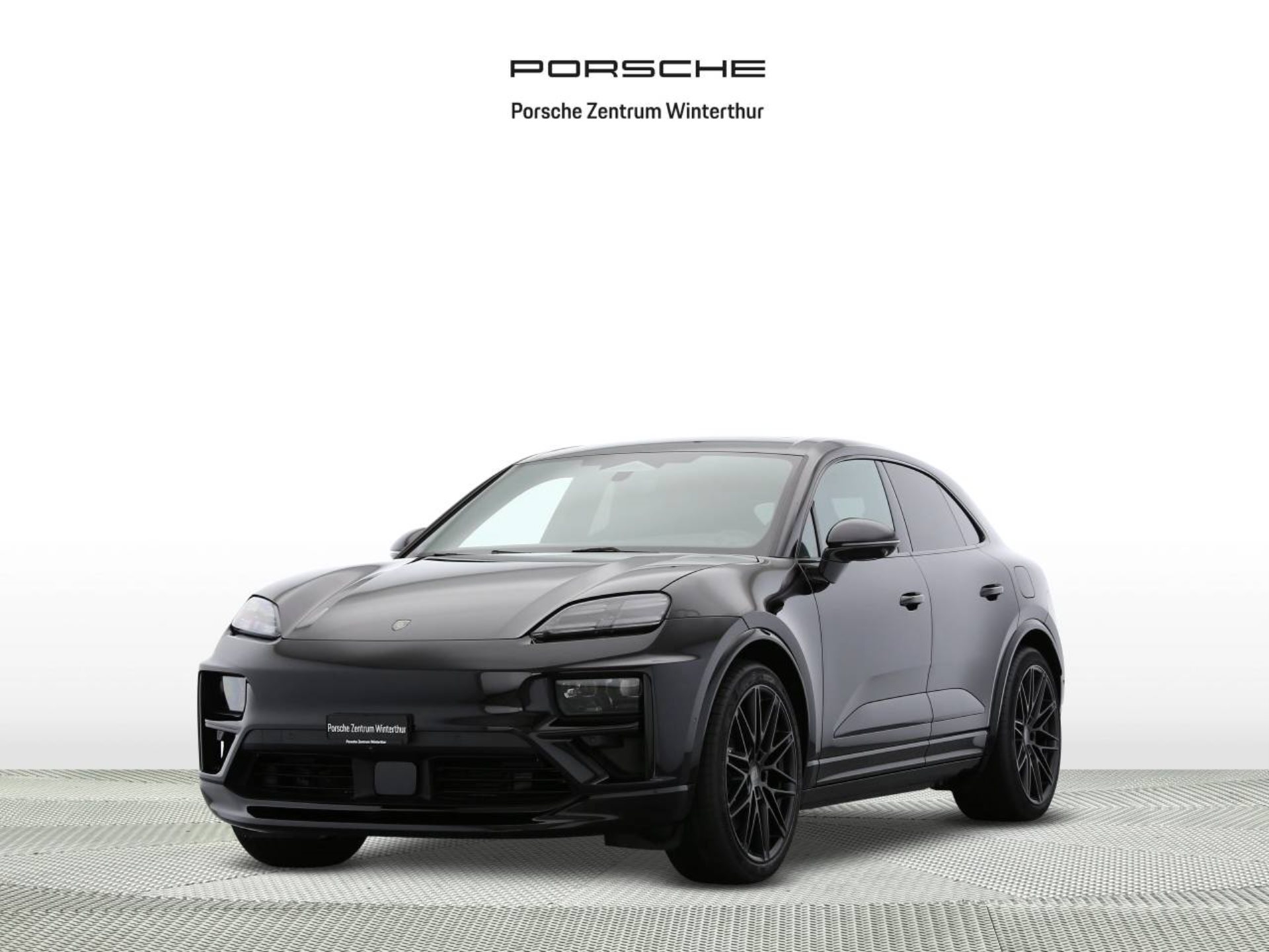 PORSCHE Macan Turbo-image-0