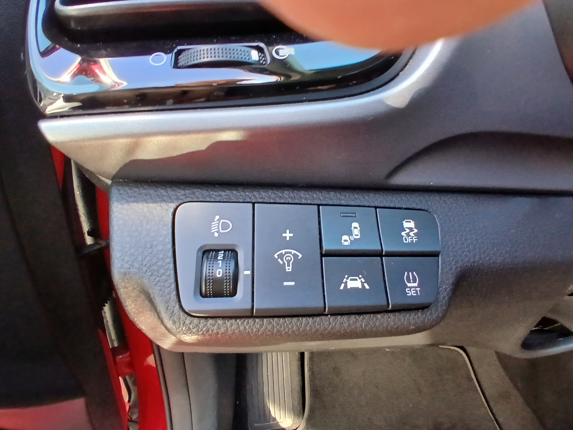 KIA Stonic 1.0 T-GDi-image-9