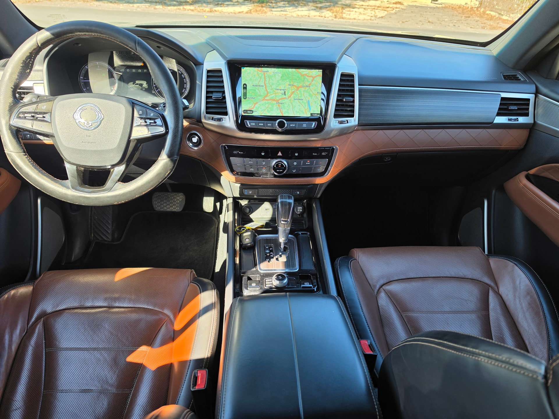 KGM-SsangYong Rexton RX220 e-XDi Quartz 4WD-image-7