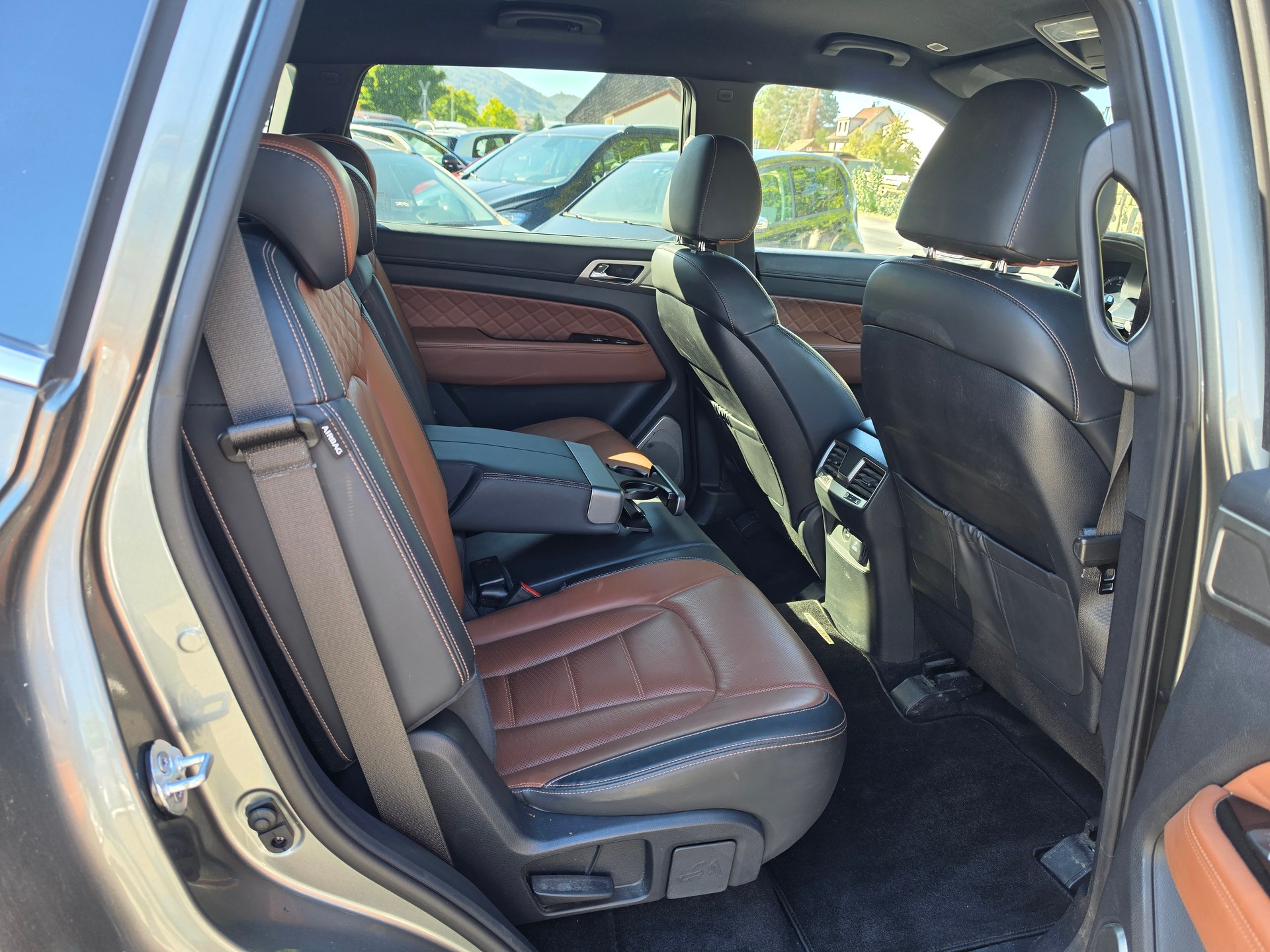 KGM-SsangYong Rexton RX220 e-XDi Quartz 4WD-image-11