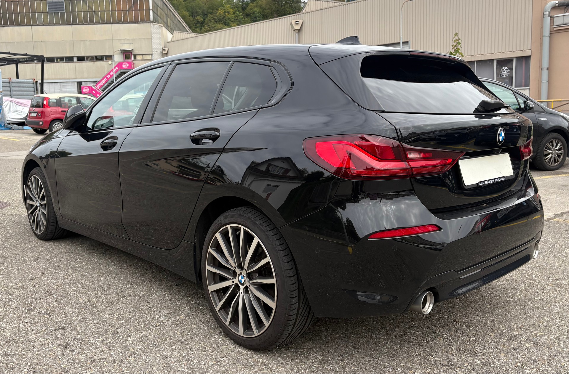 BMW 120d xDrive Steptronic-image-2