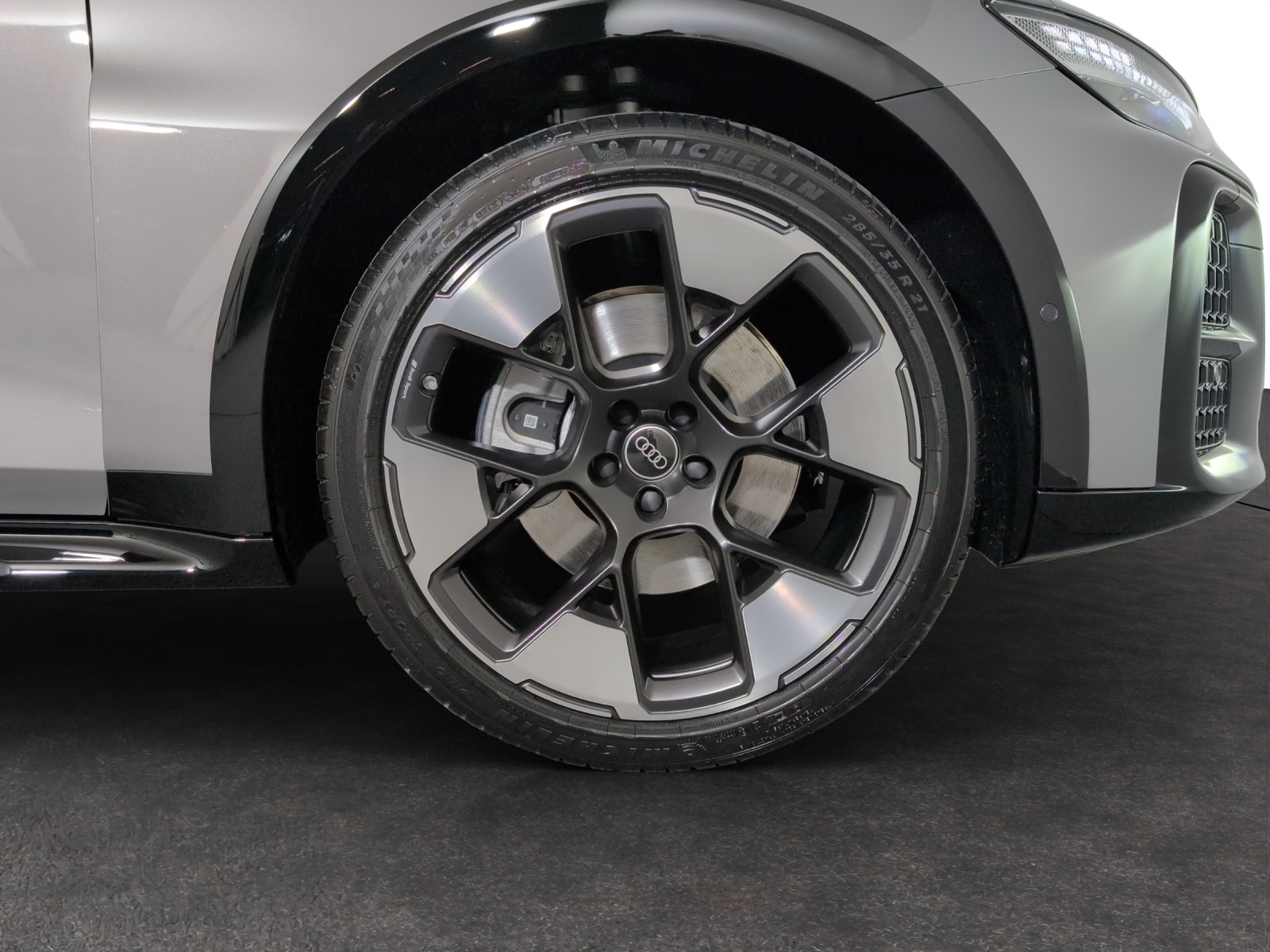 AUDI A6 allroad e-hybrid quattro 270 kW S tronic-image-4