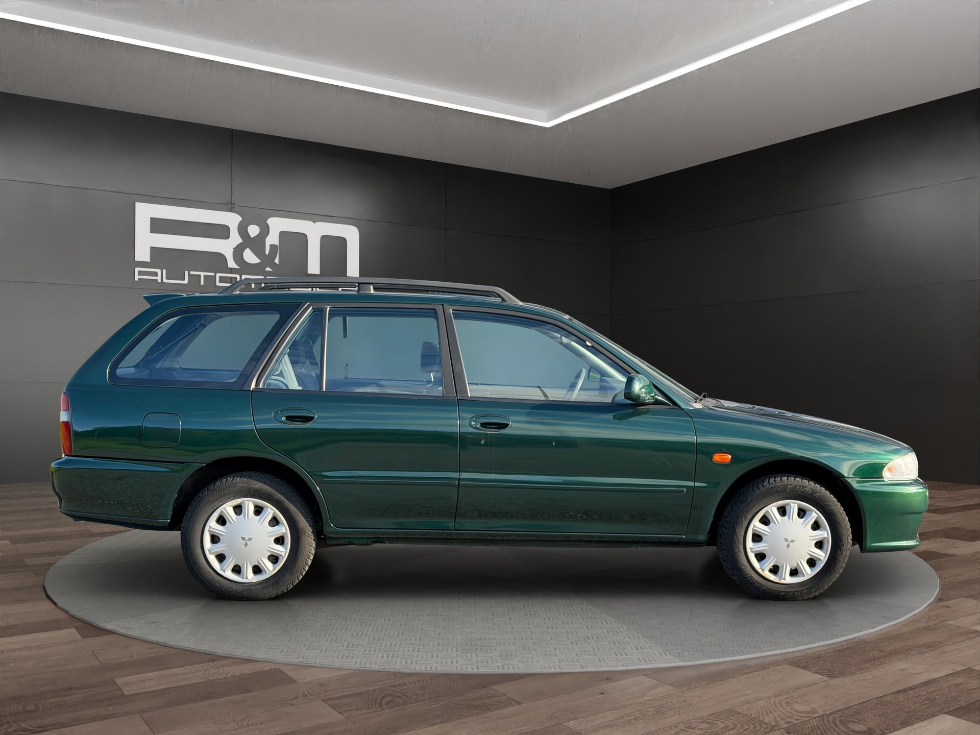 MITSUBISHI Lancer 1.6 GLX Edition4x4-image-2