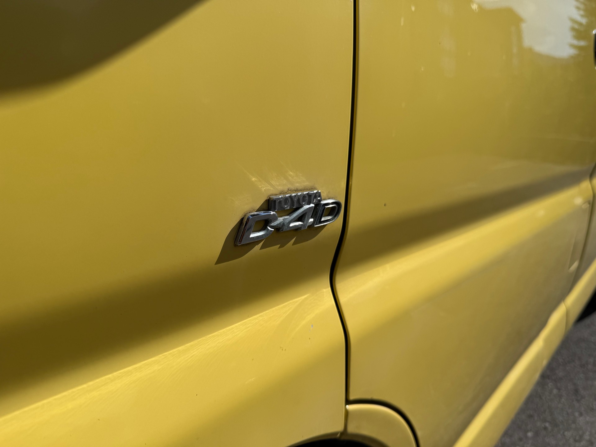 TOYOTA Hiace D-4D Van 4WD SWB-image-21