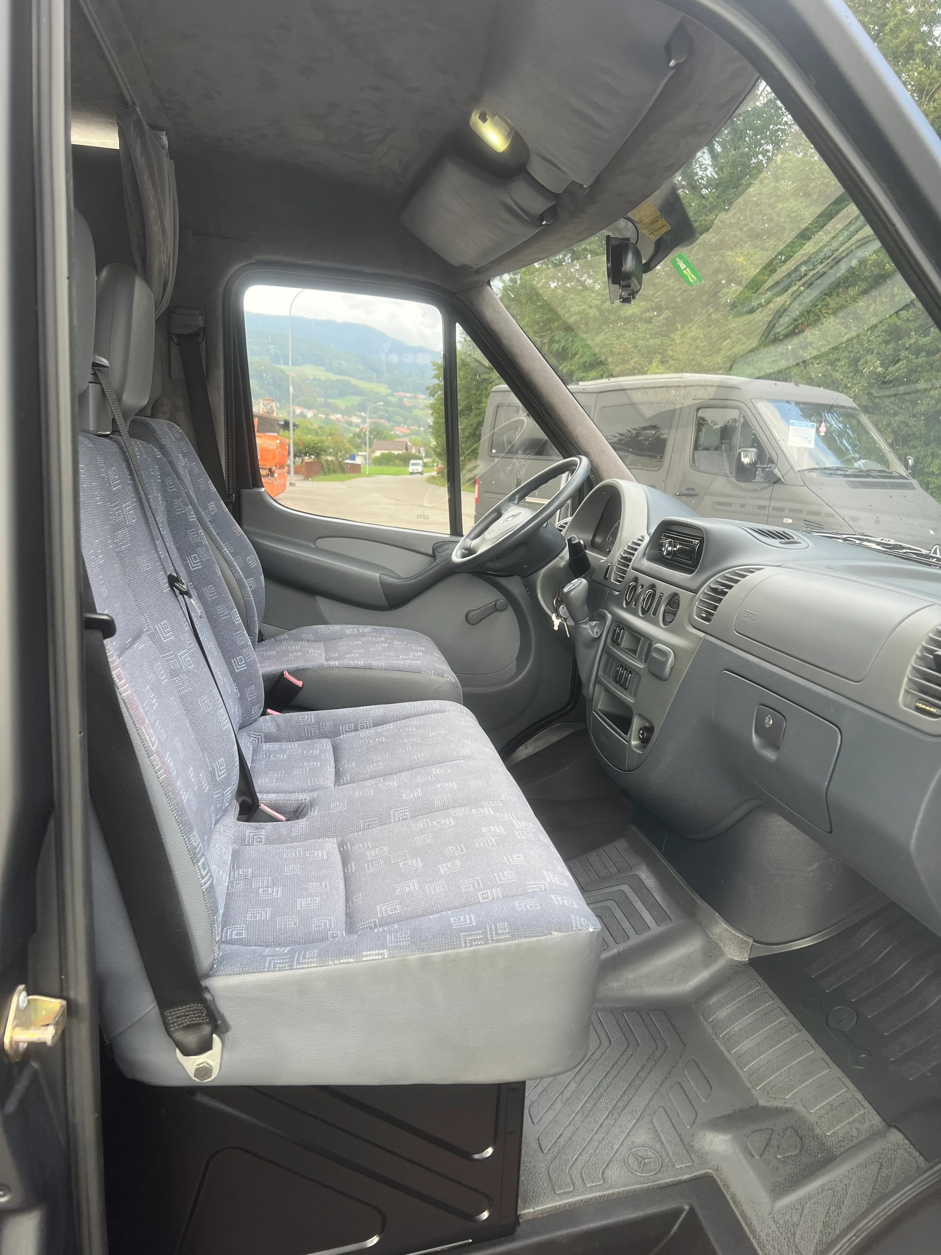 MERCEDES-BENZ 2.2 CDI Shift-image-4