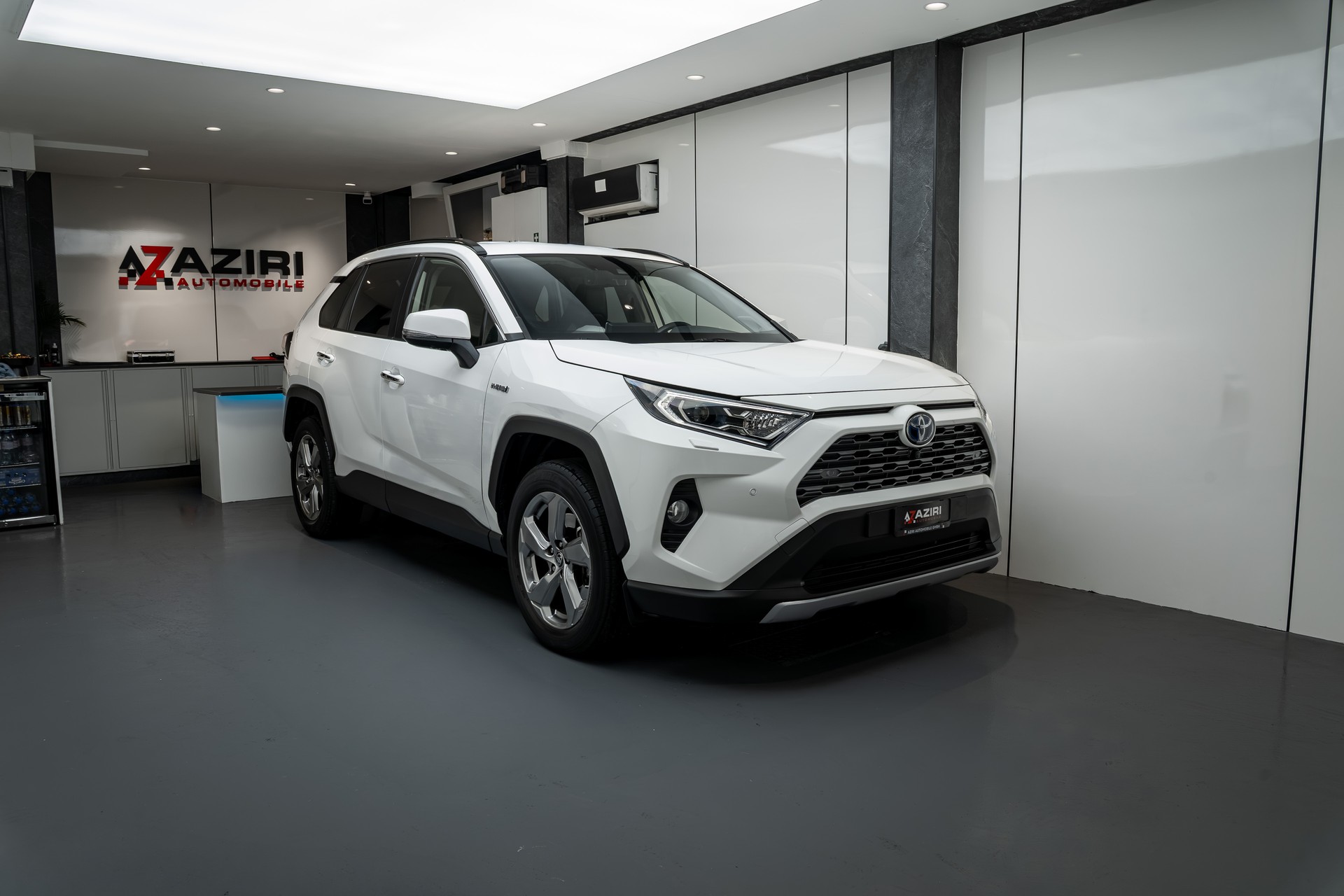 TOYOTA RAV-4 2.5 HSD Premium e-CVT 4WD-showroom-element-2