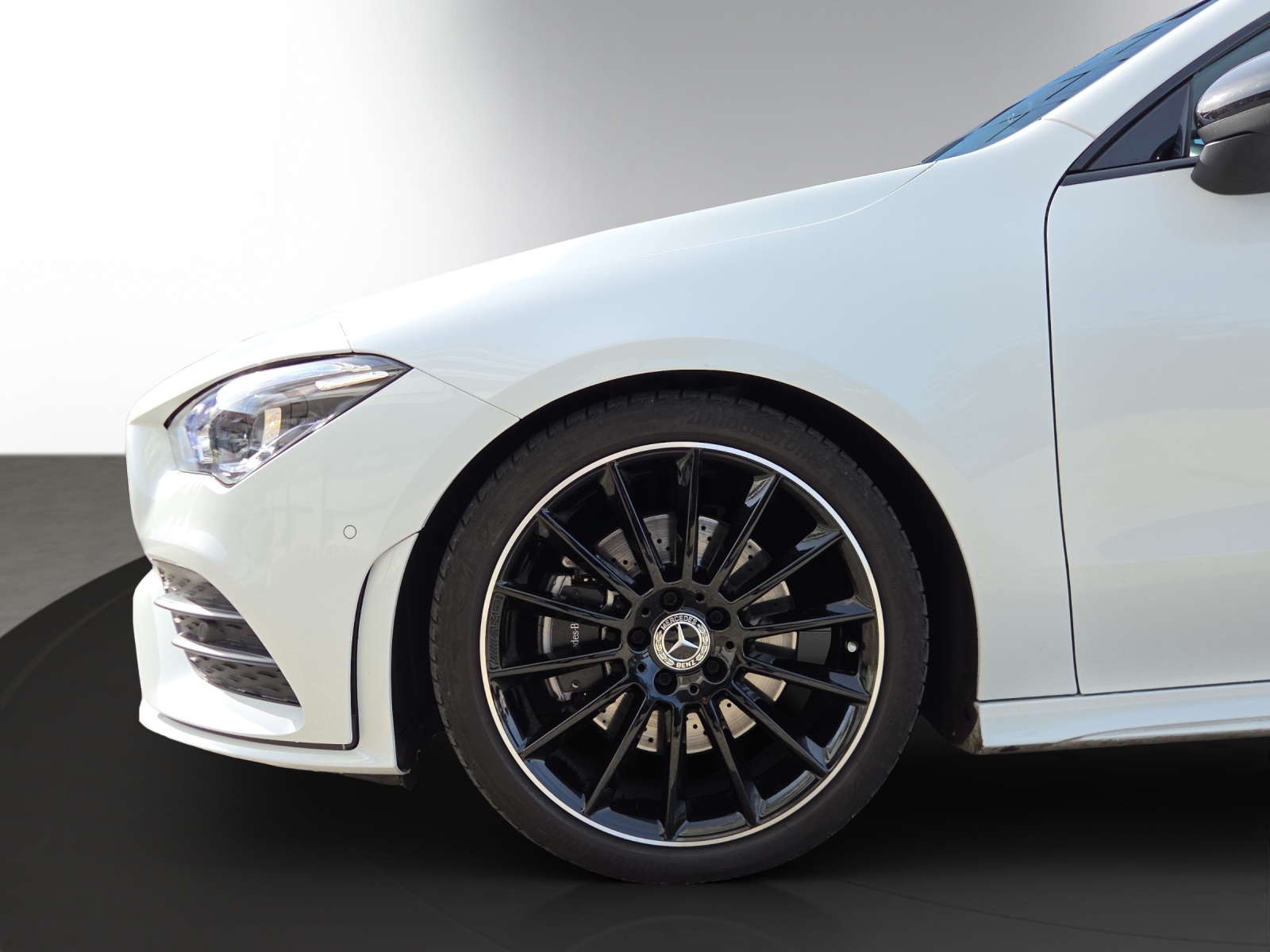 Image MERCEDES-BENZ CLA-220 CLA 220 d 4Matic Swiss Star 8G-DCT