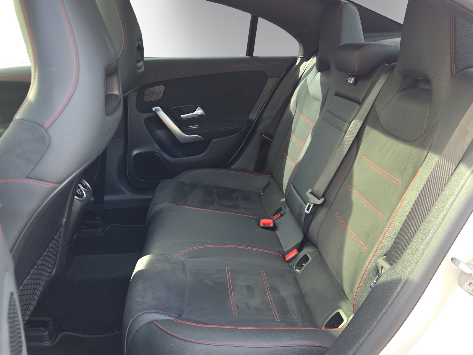 Image MERCEDES-BENZ CLA-220 CLA 220 d 4Matic Swiss Star 8G-DCT