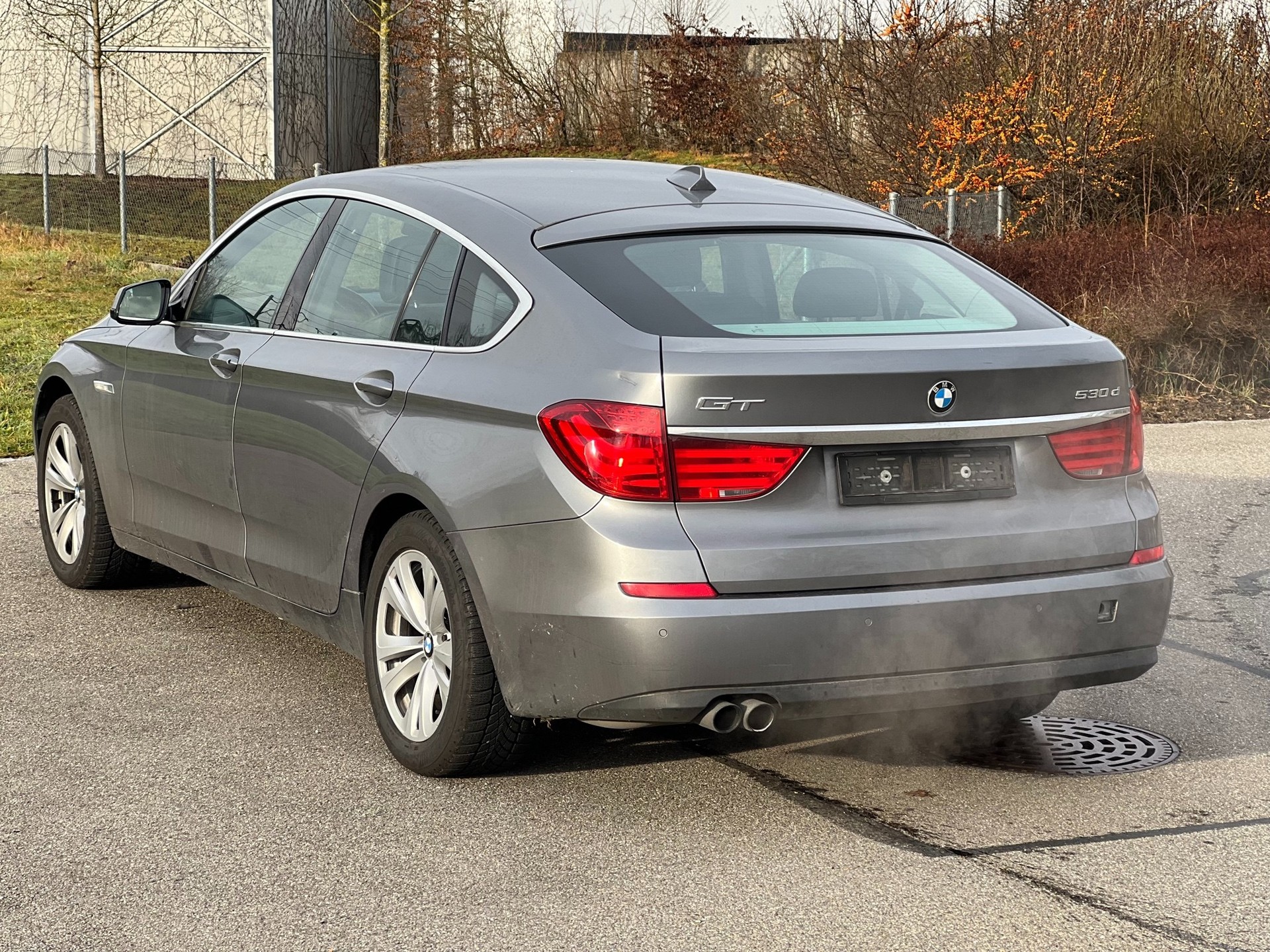 BMW 530d GT Steptronic-showroom-element-2