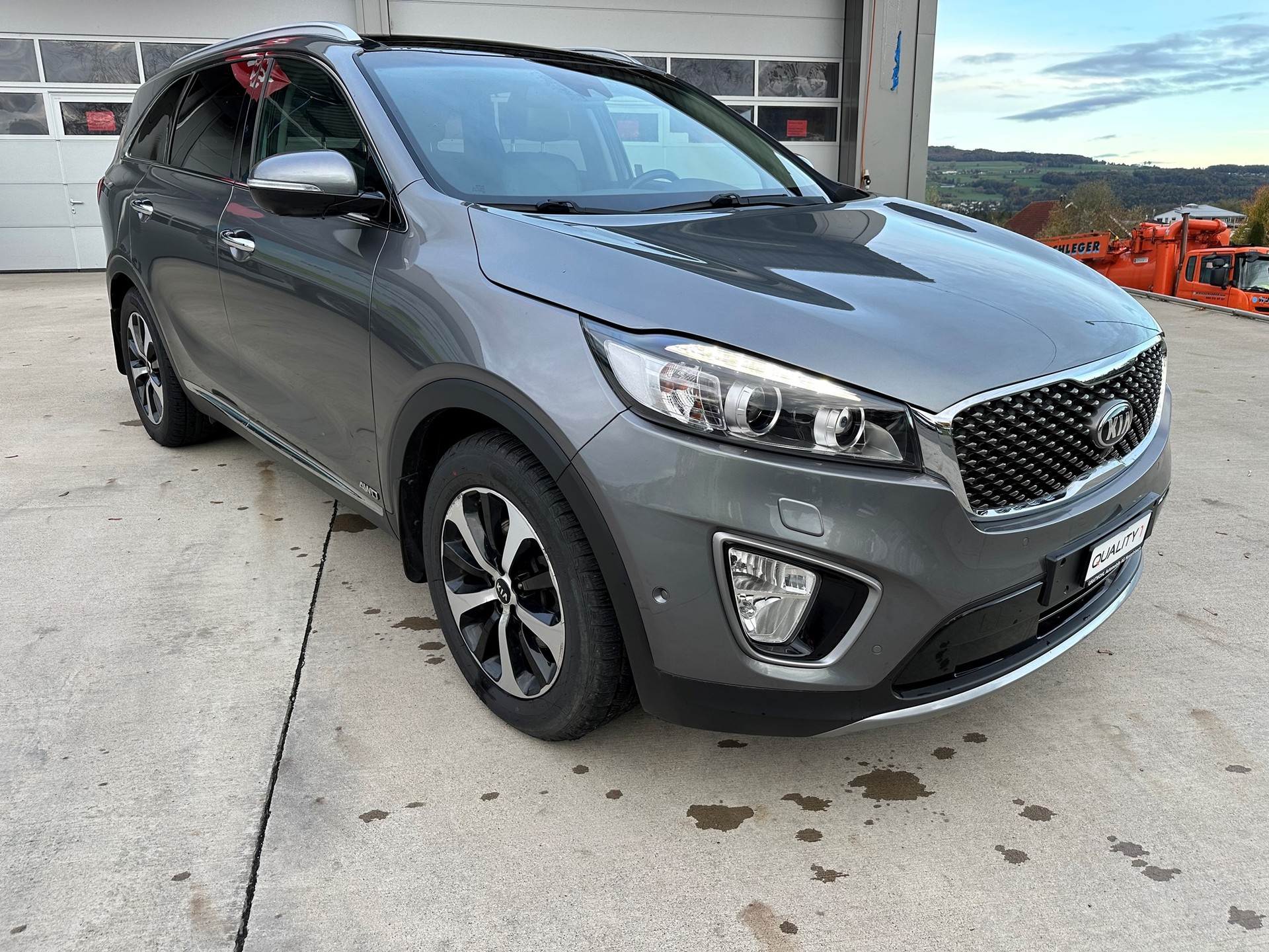 KIA Sorento 2.2 CRDI Style 5P. Automatic-image-2
