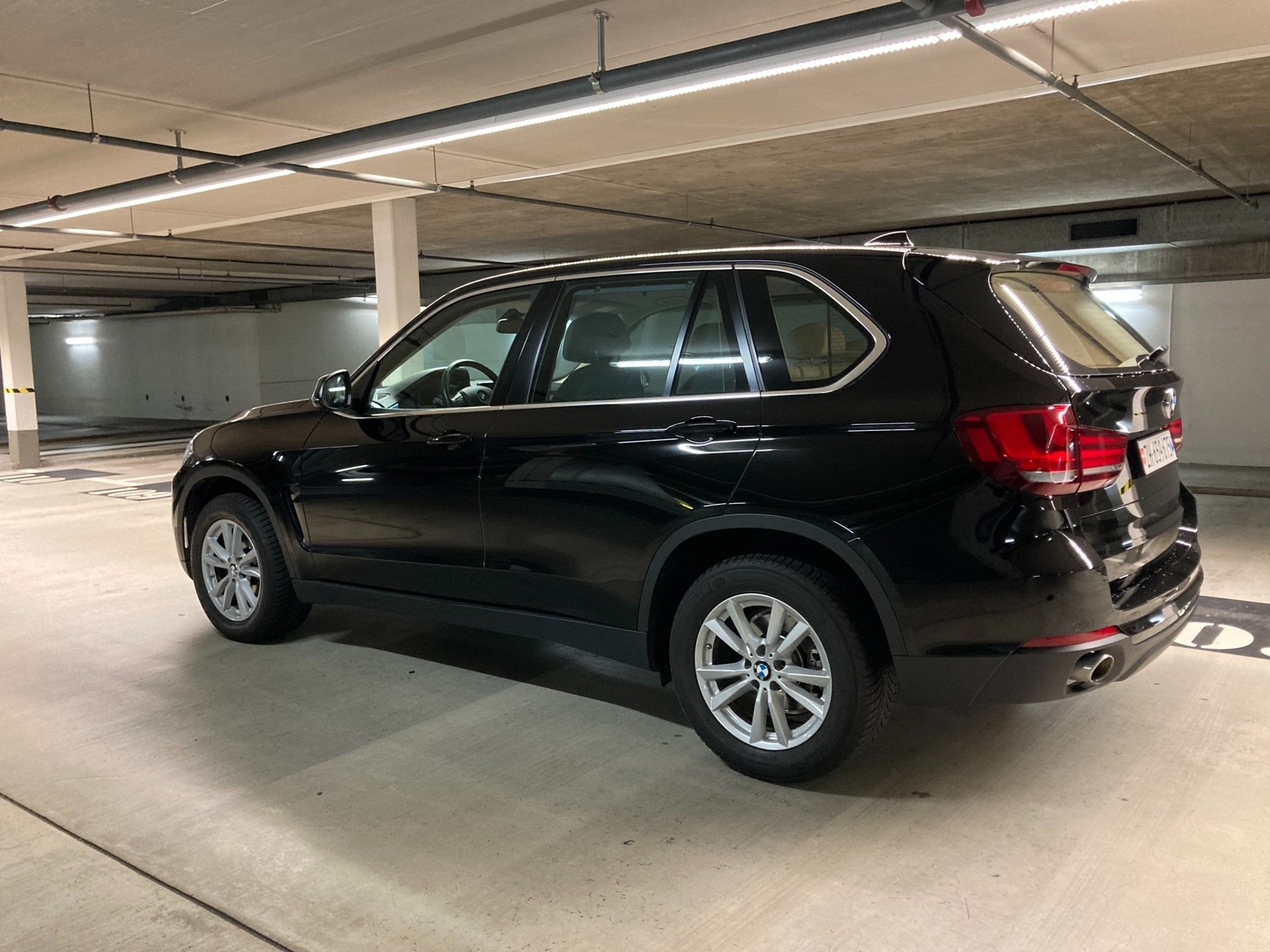 BMW X5 xDrive 25d Steptronic-image-2