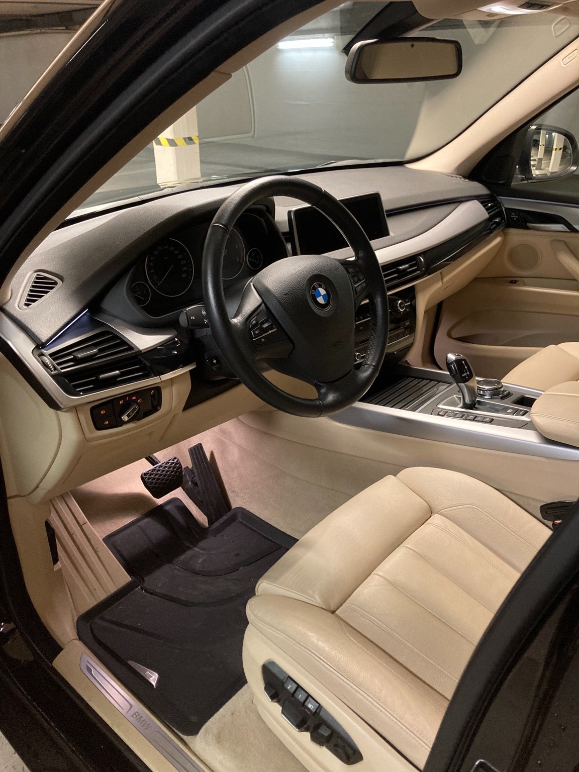 BMW X5 xDrive 25d Steptronic-image-6