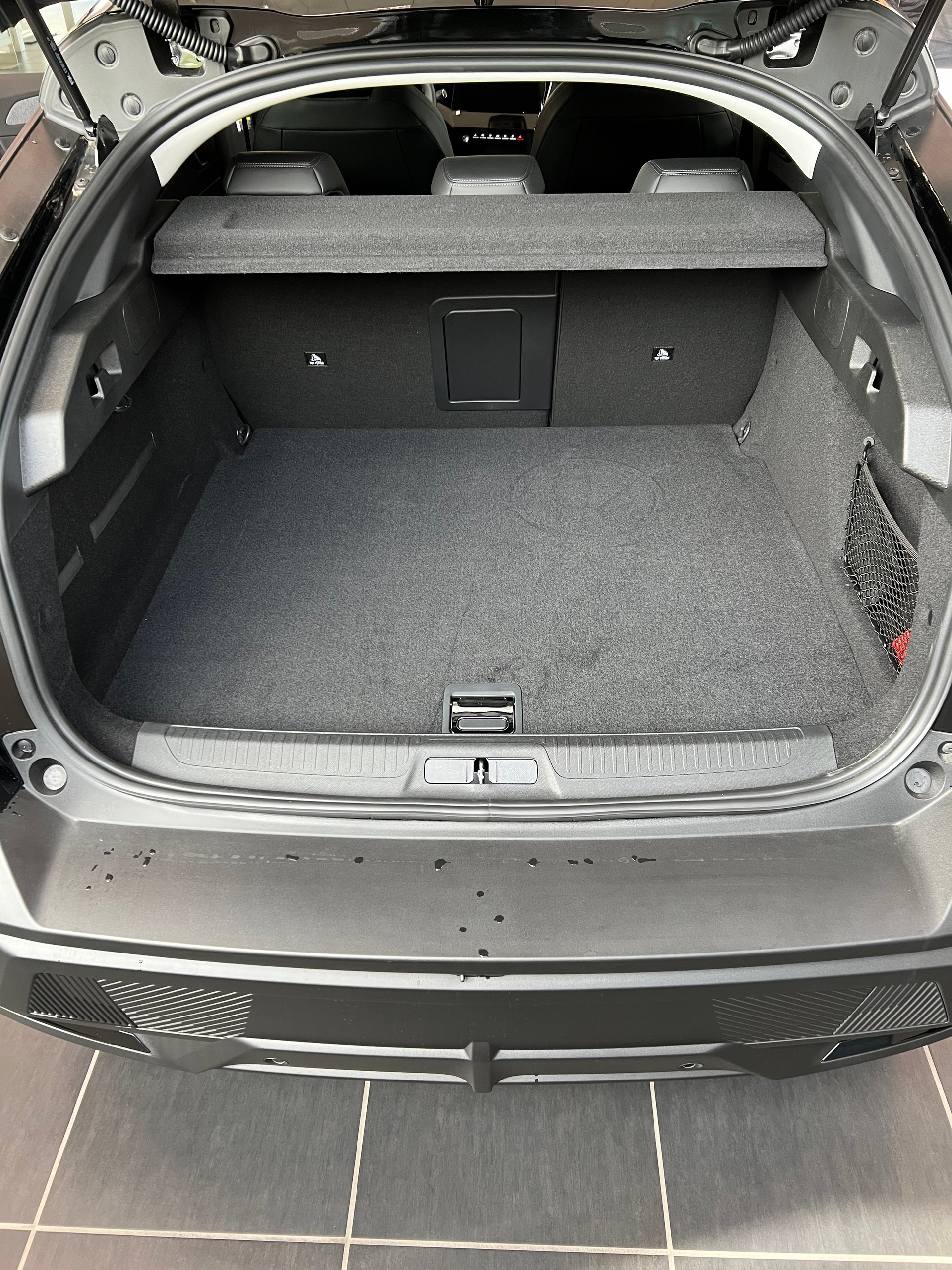 PEUGEOT 408 1.6 PHEV 180 Allure Pack-image-5