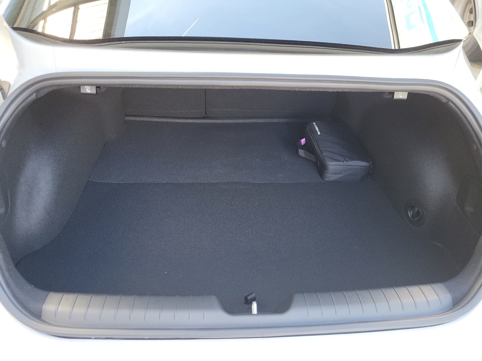 HYUNDAI Ioniq 6 Launch Edition 2 WD-image-9