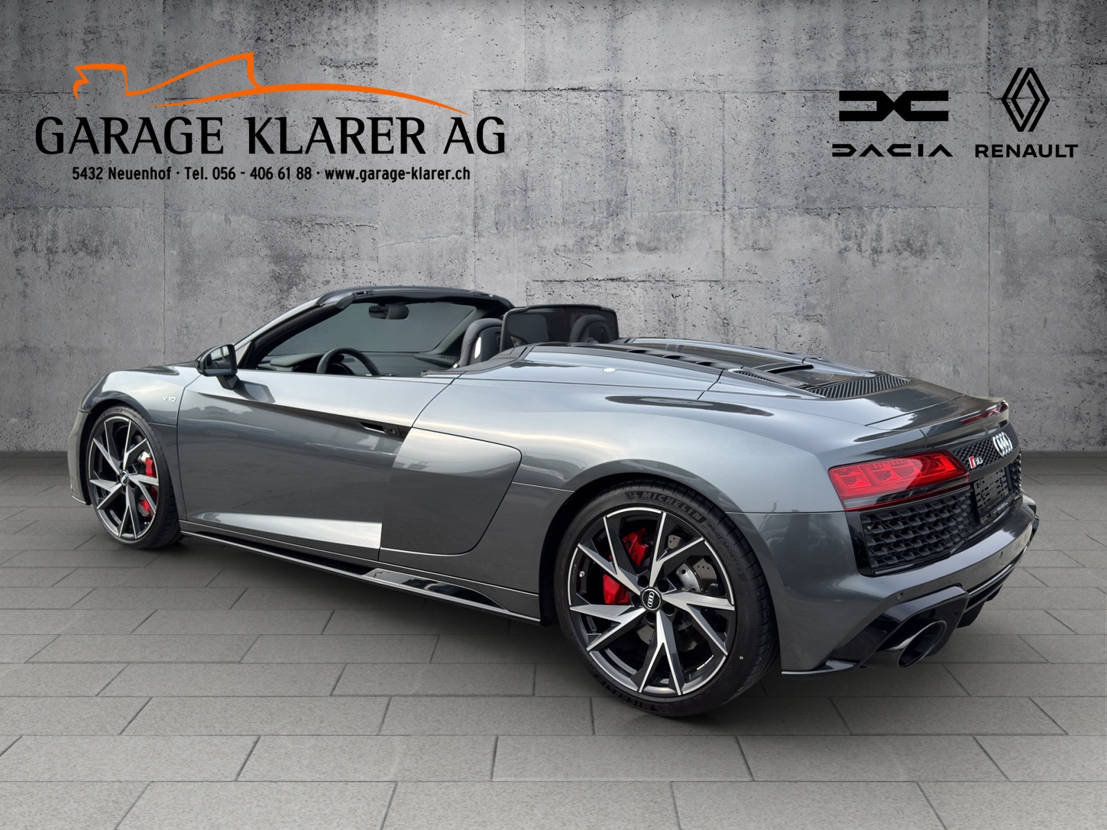 AUDI R8 Spyder RWD S-Tronic-image-9