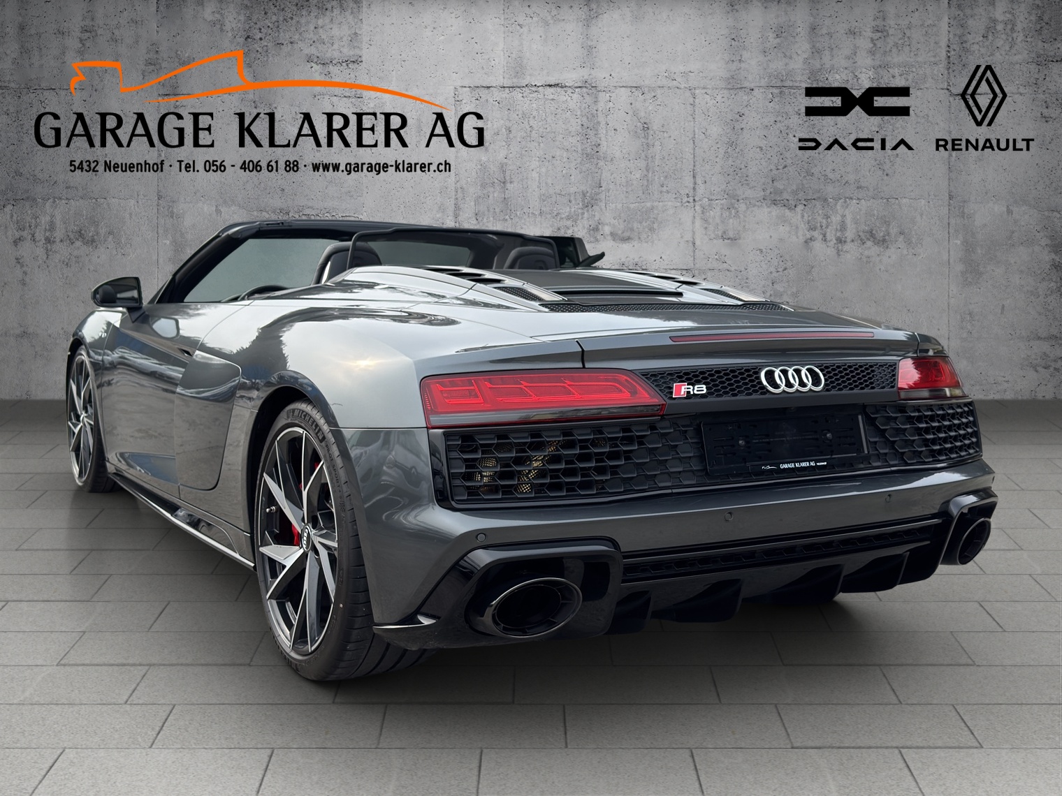 AUDI R8 Spyder RWD S-Tronic-image-11
