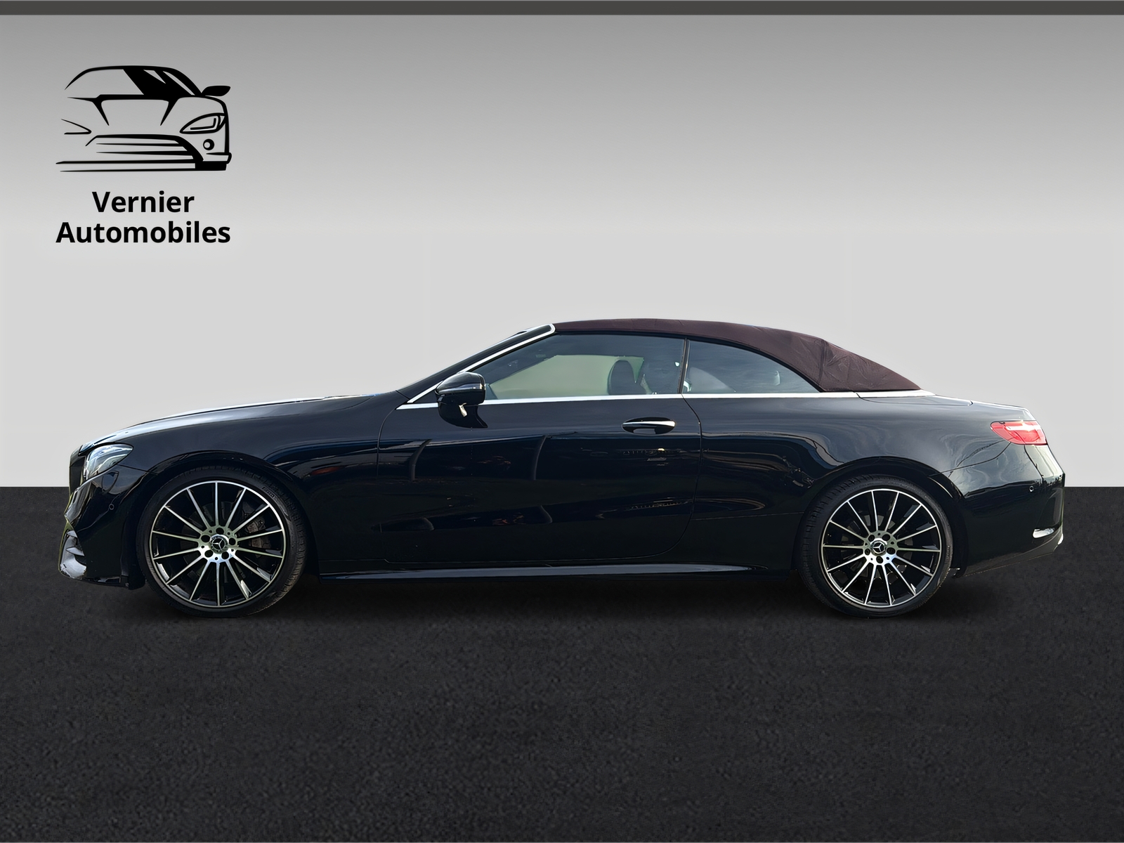 MERCEDES-BENZ E 300 Cabriolet AMG Line 9G-Tronic-image-6