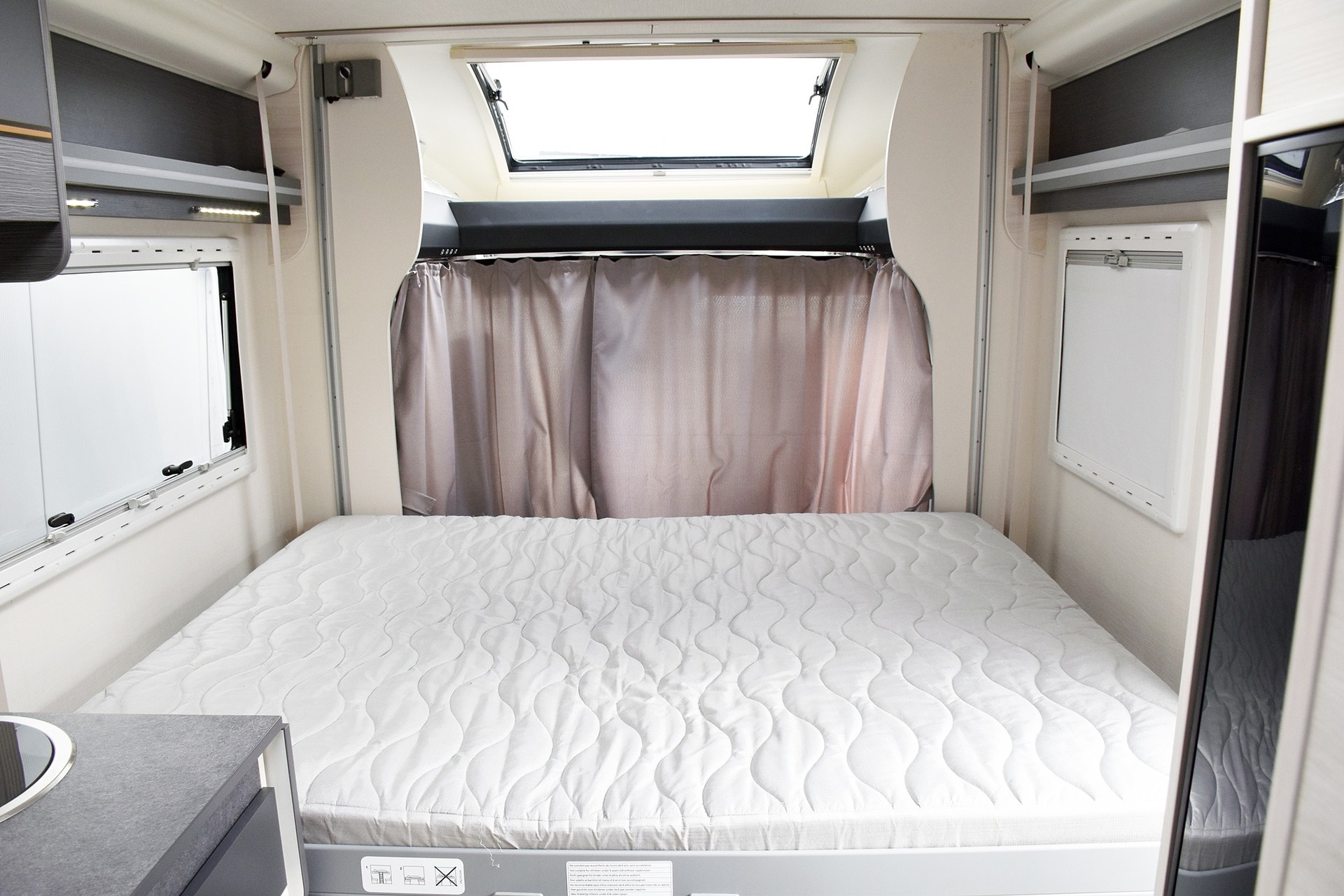 CHALLENGER QUARTZ 380 2,0 TDCI DIESEL FORD-image-9