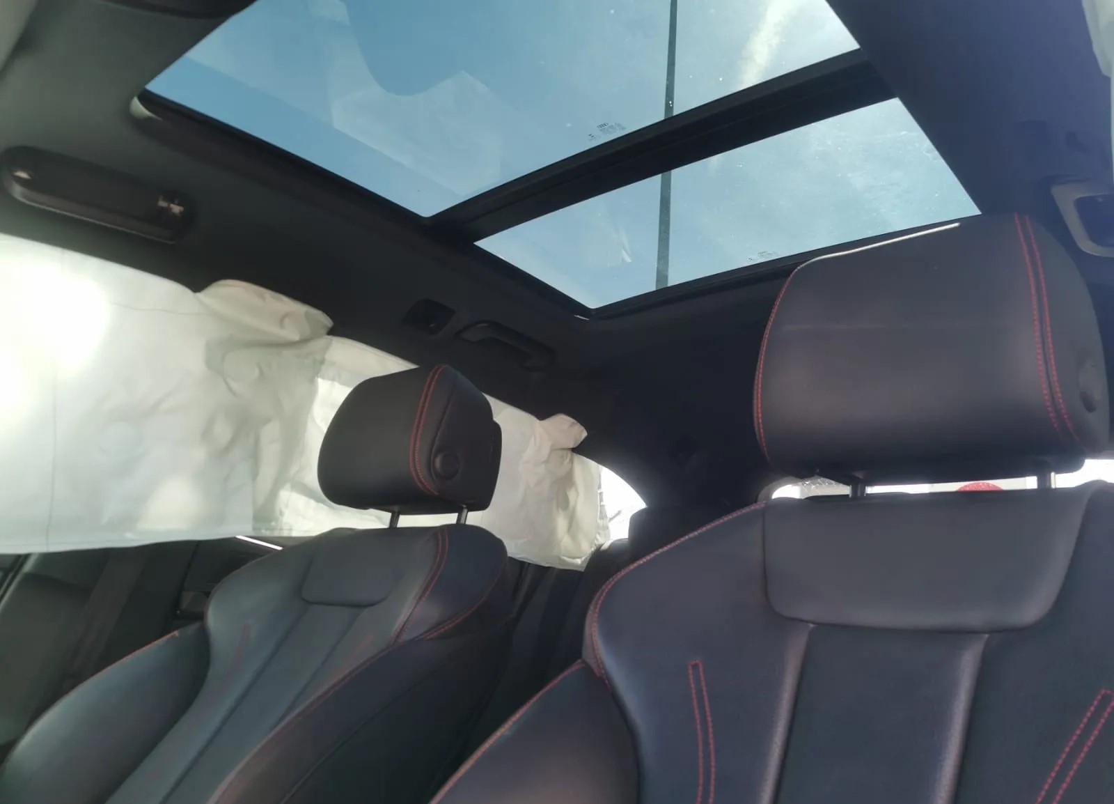 AUDI A4 Avant 40 TDI quattro S-tronic-image-5
