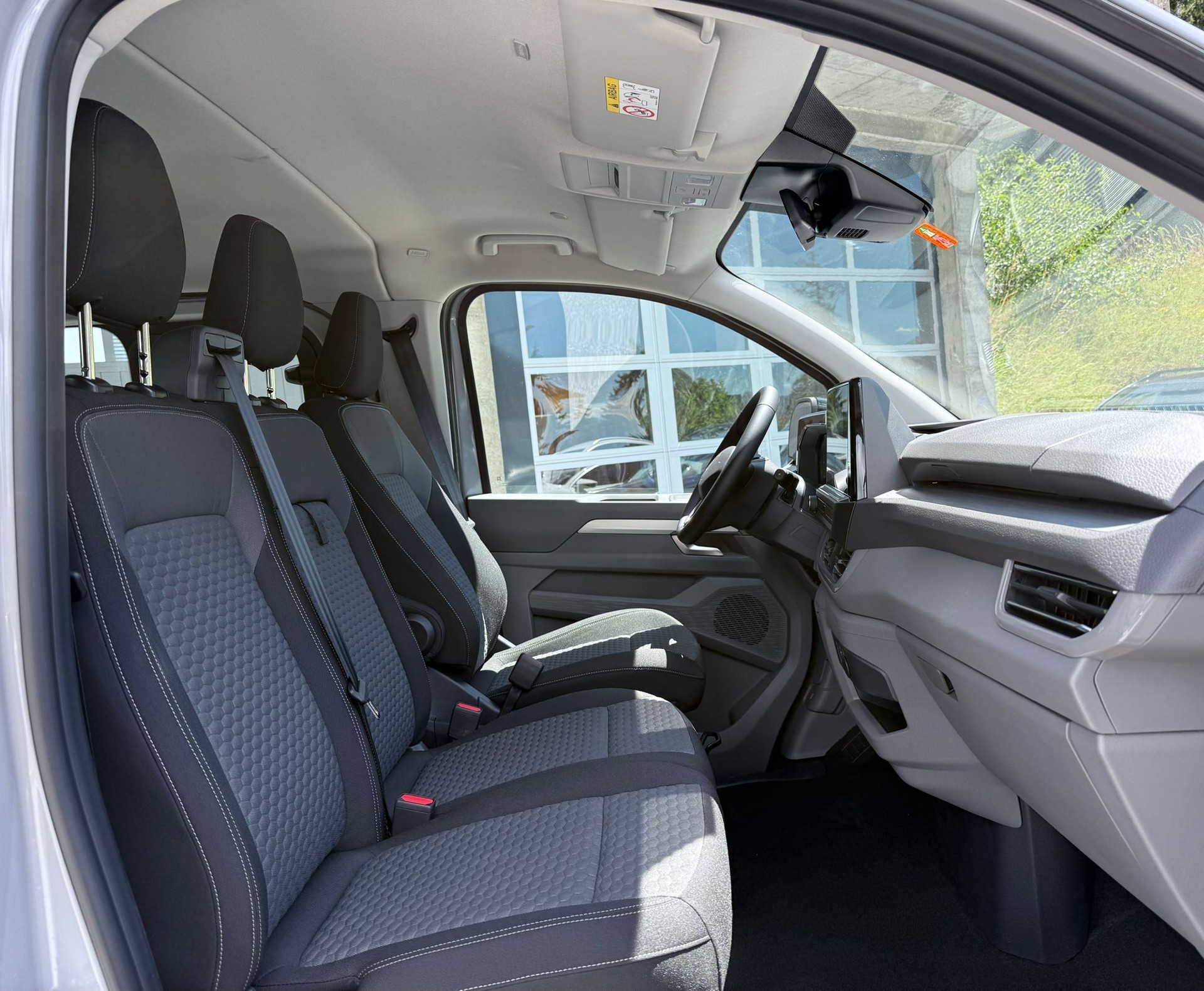 VW Caravelle 2.0 TDI Life Aut.8 4 Motion-image-10
