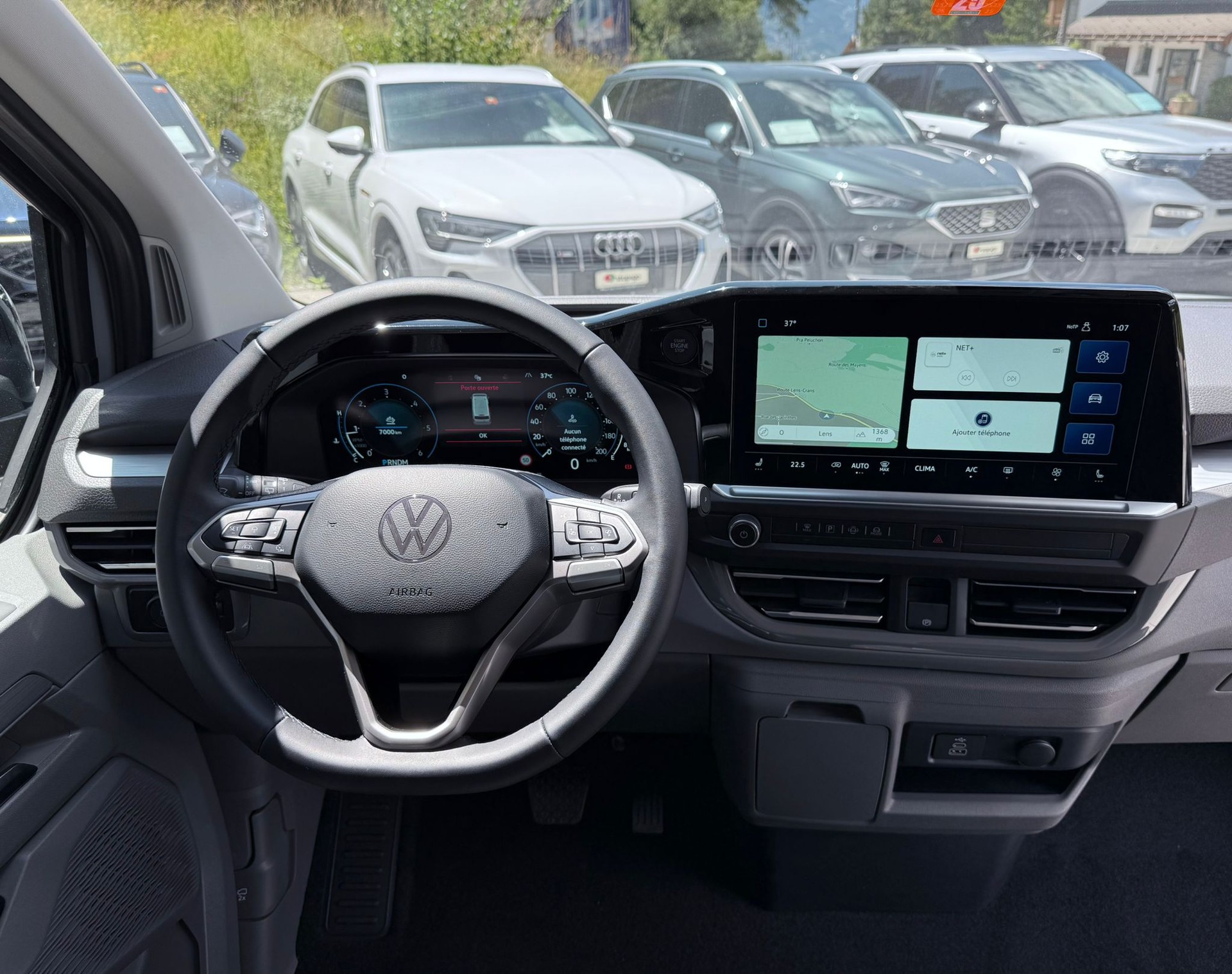 VW Caravelle 2.0 TDI Life Aut.8 4 Motion-image-8
